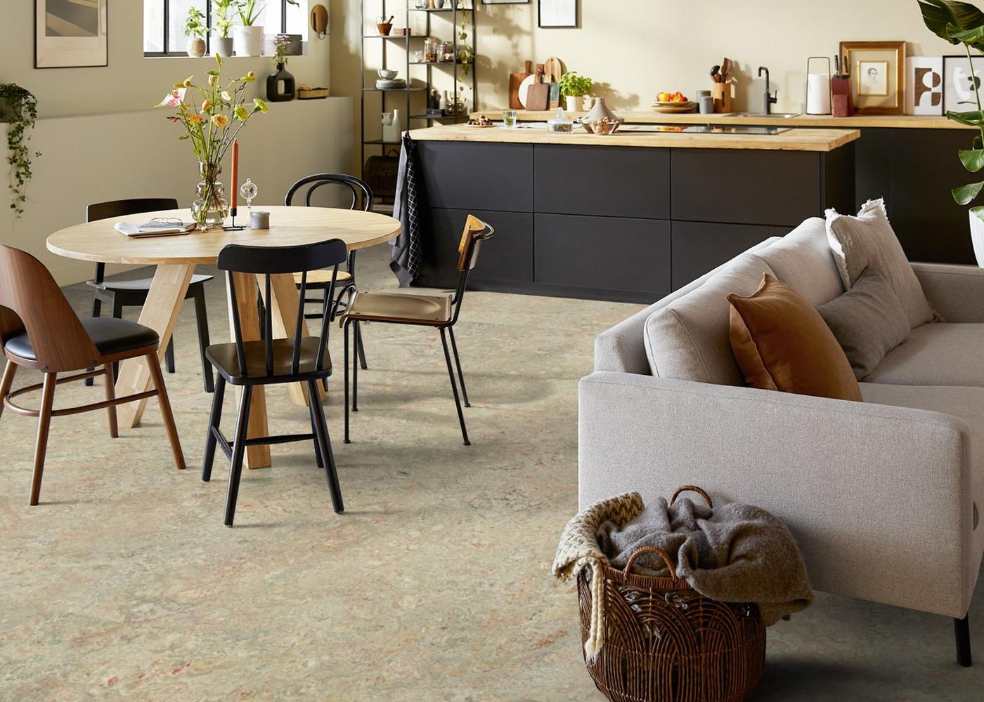 Forbo Marmoleum Cinch Loc Seal 11.81” x 35.43” x 9.9mm Flooring