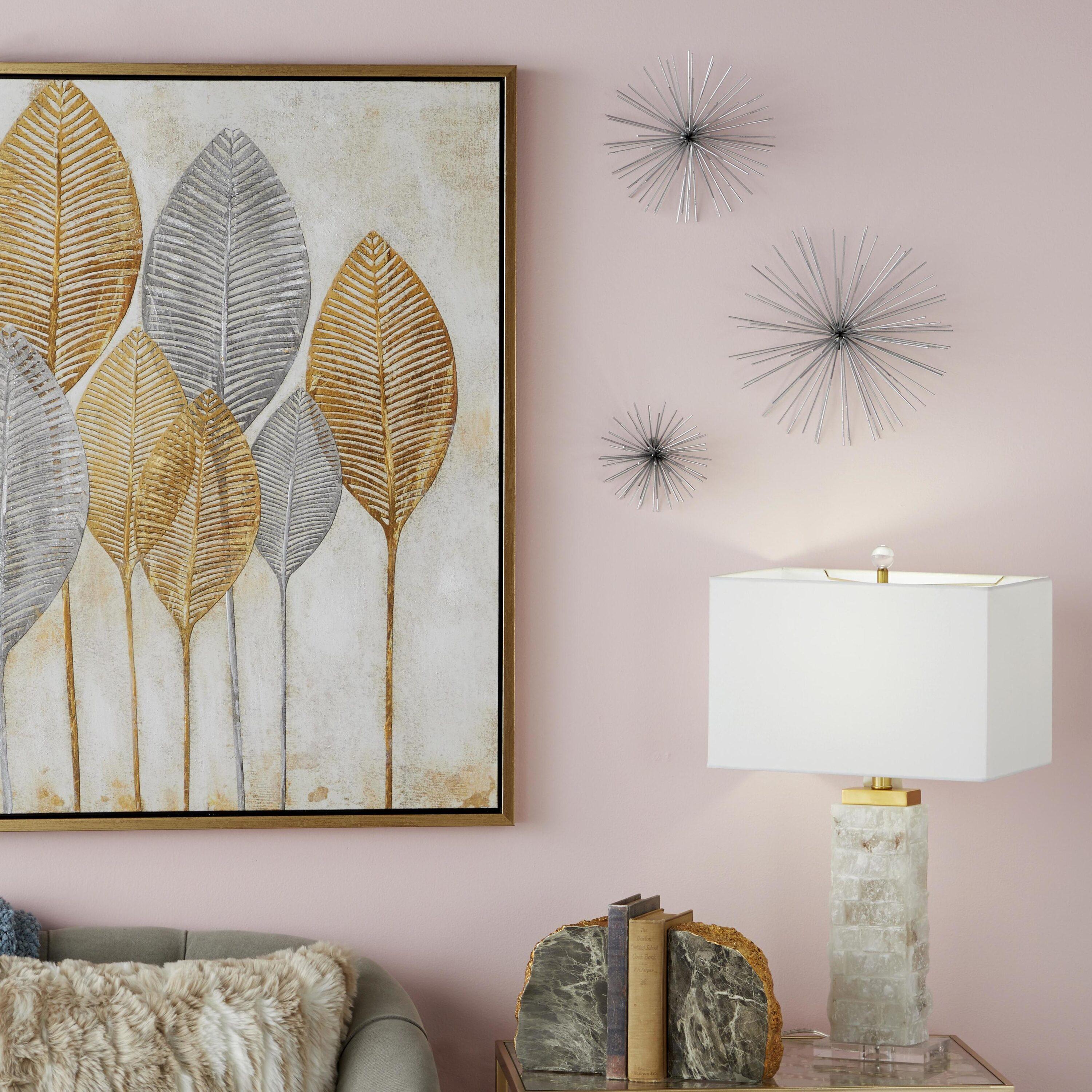 CosmoLiving by Cosmopolitan Metal 3D Long Spike Starburst Home Wall Decor Set