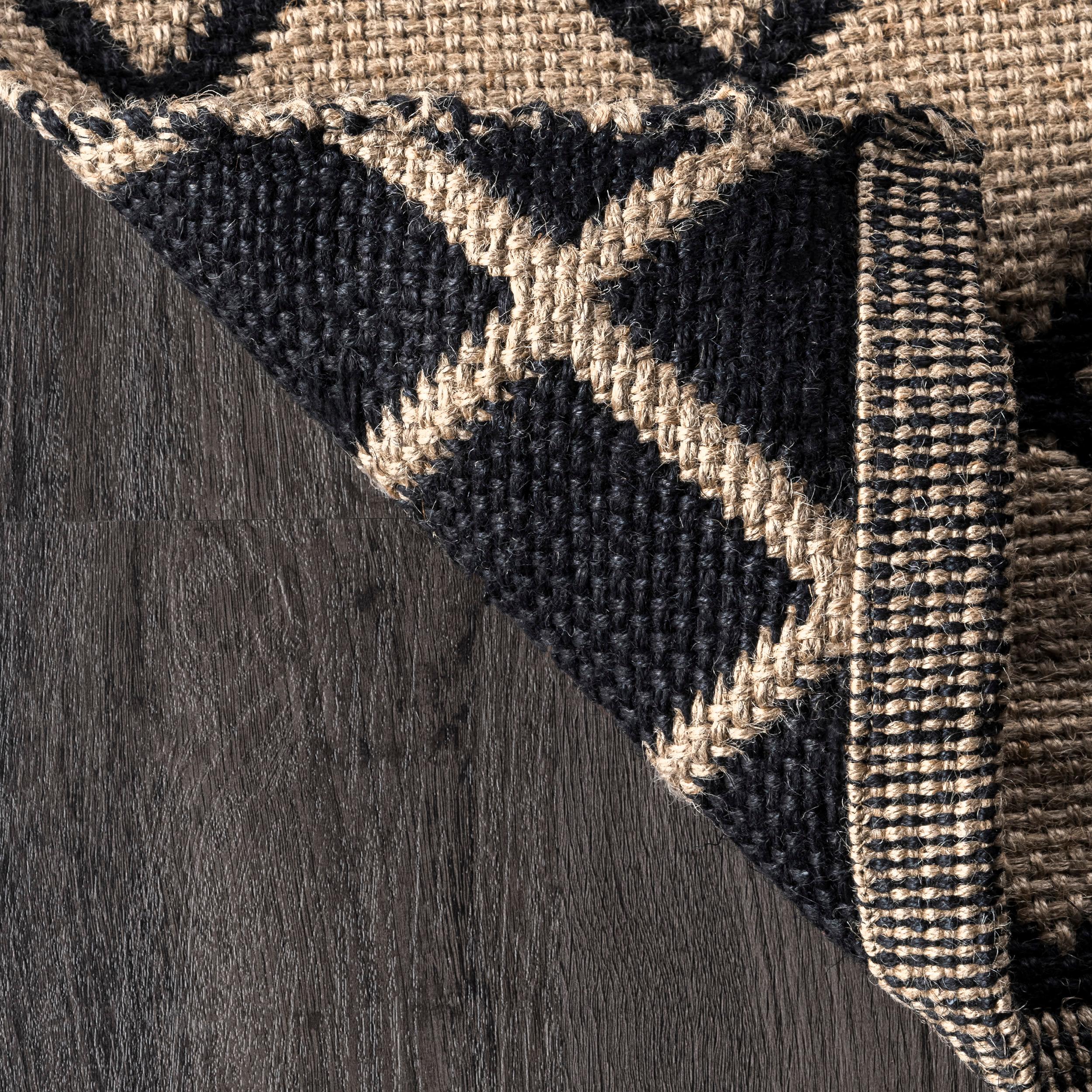 Nuloom Anika Modern Trellis Indoor Area Rug, 5' x 8', Natural