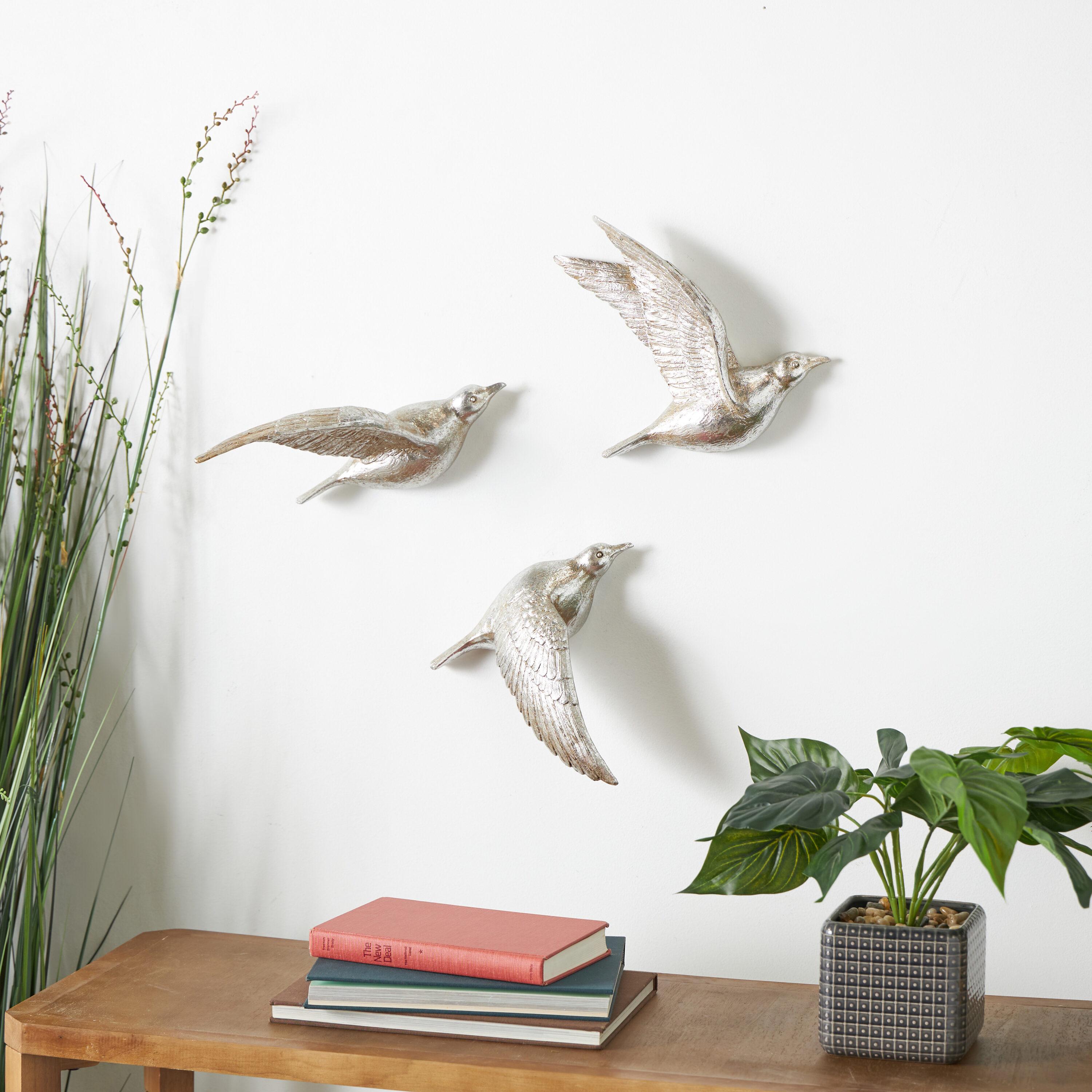 DecMode Silver Polystone Metallic 3D Sculpted Bird Wall Decor (3 Count)