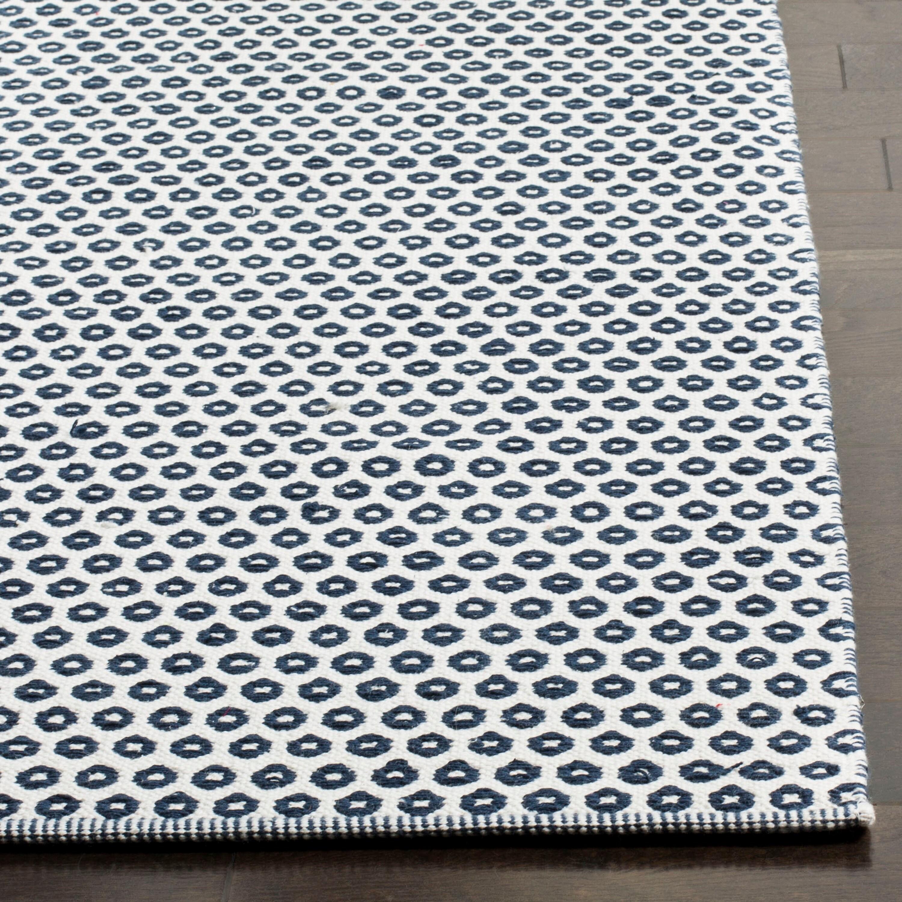 Montauk MTK616 Hand Woven Indoor Runner Rug - Navy/Ivory - 2'3"x7' - Safavieh