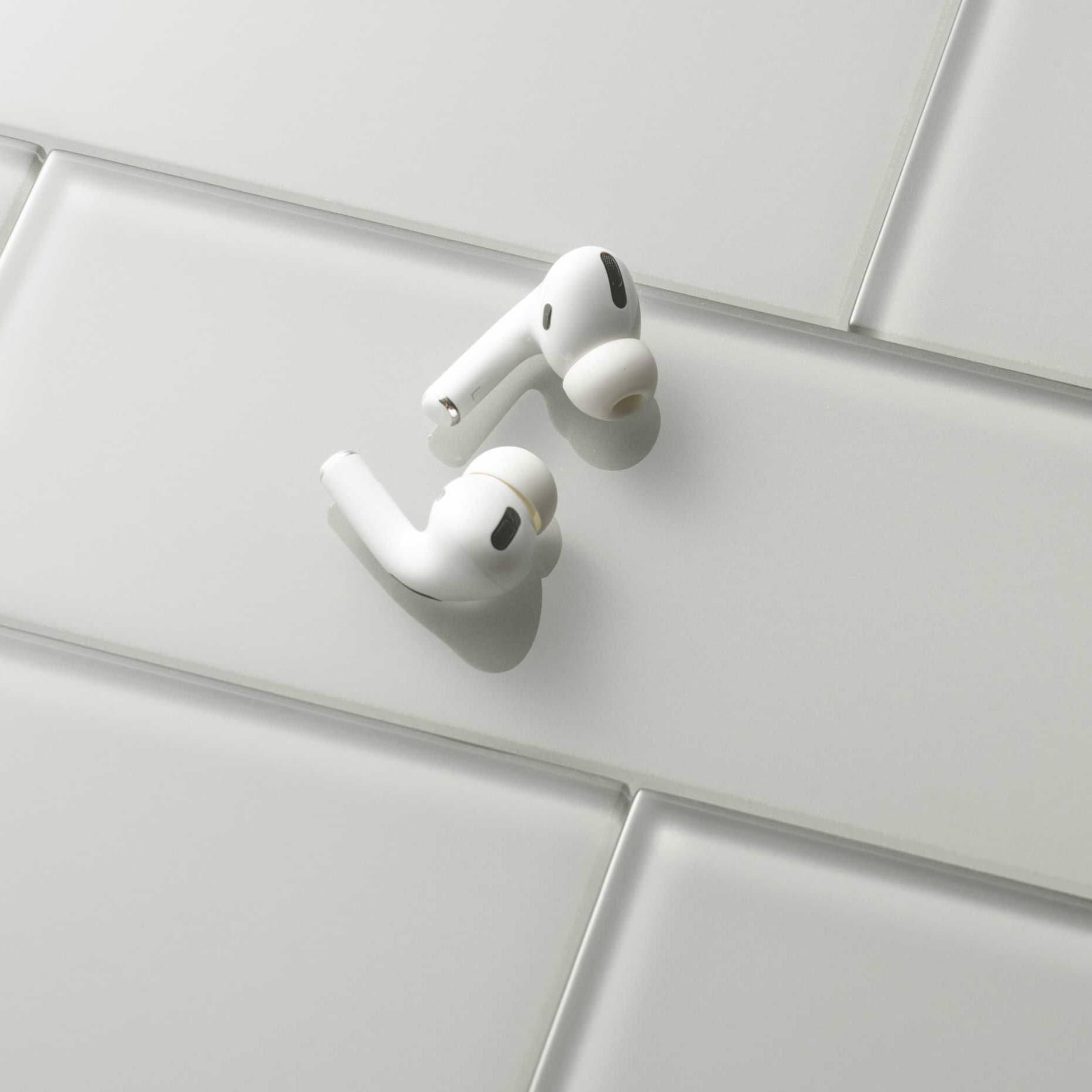 3" x 9" Glass Subway Tile