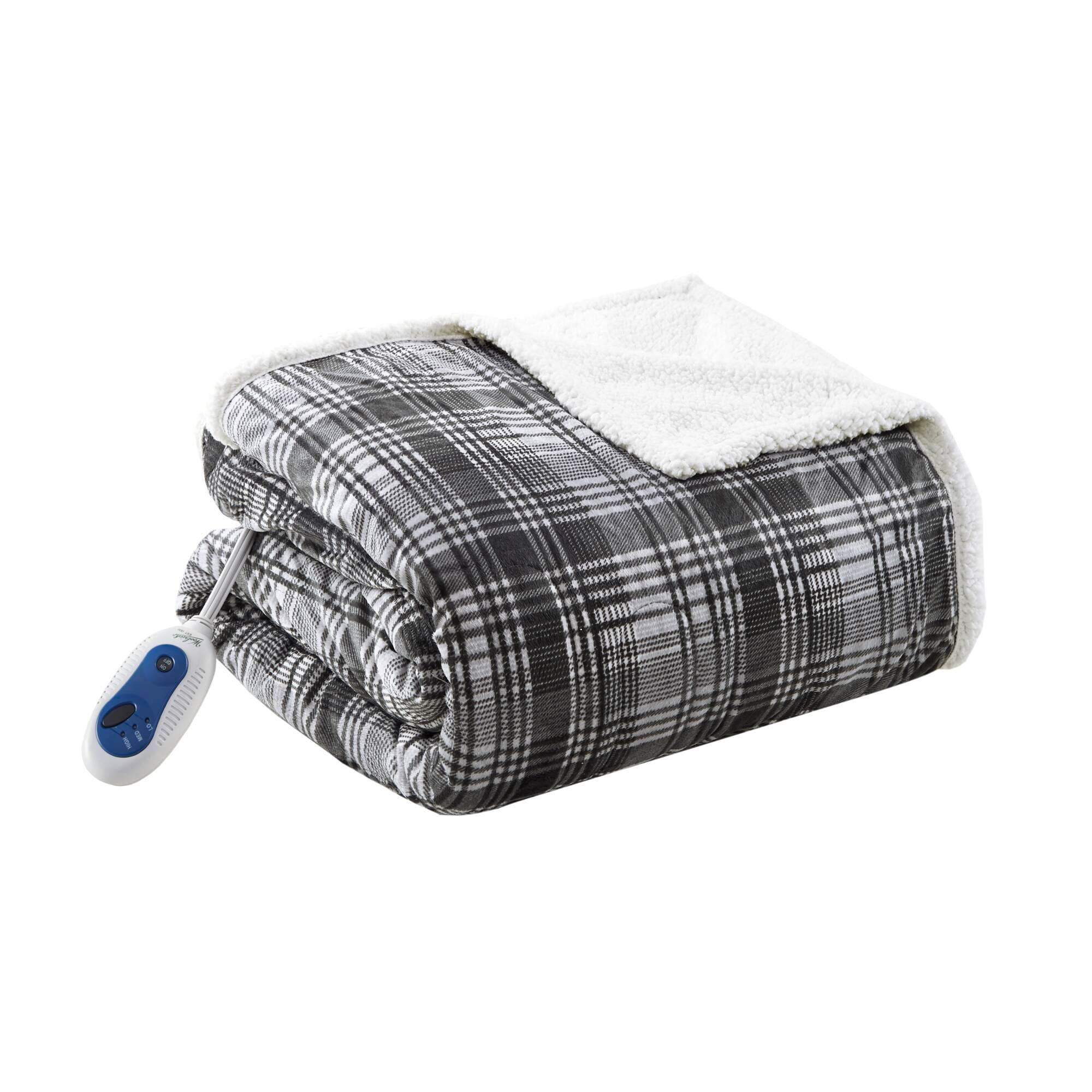 Woolrich Woolrich Tasha Oversized Mink to Berber Heated Throw