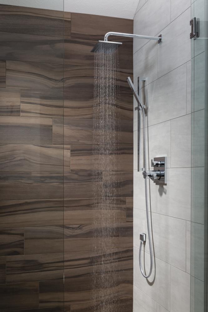 Vero Shower Arm Flange