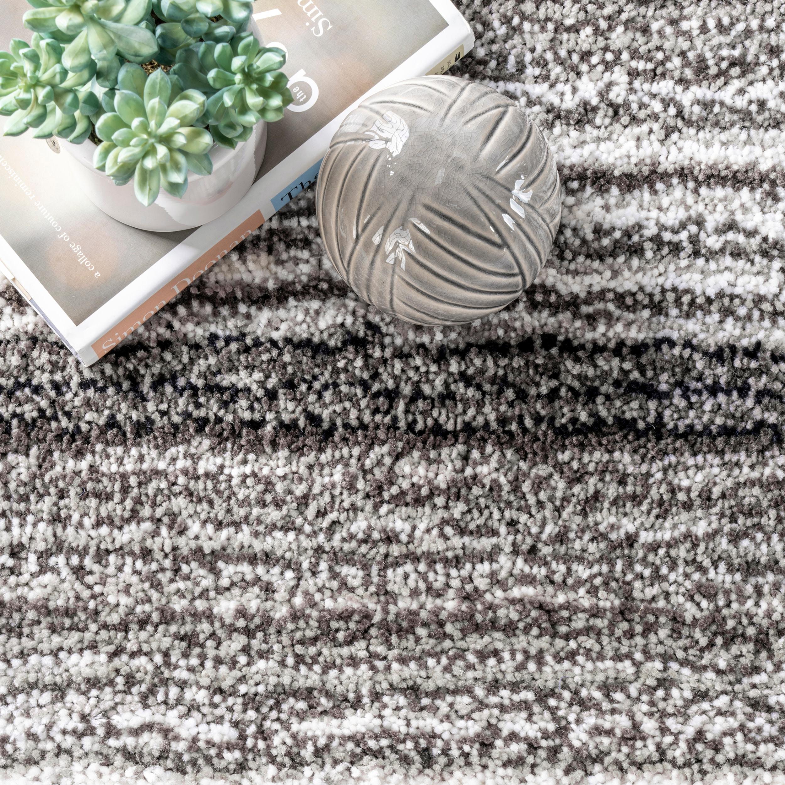 nuLOOM Classie Hand Tufted Shag Runner Rug, 2' 6" x 8', Gray Multi