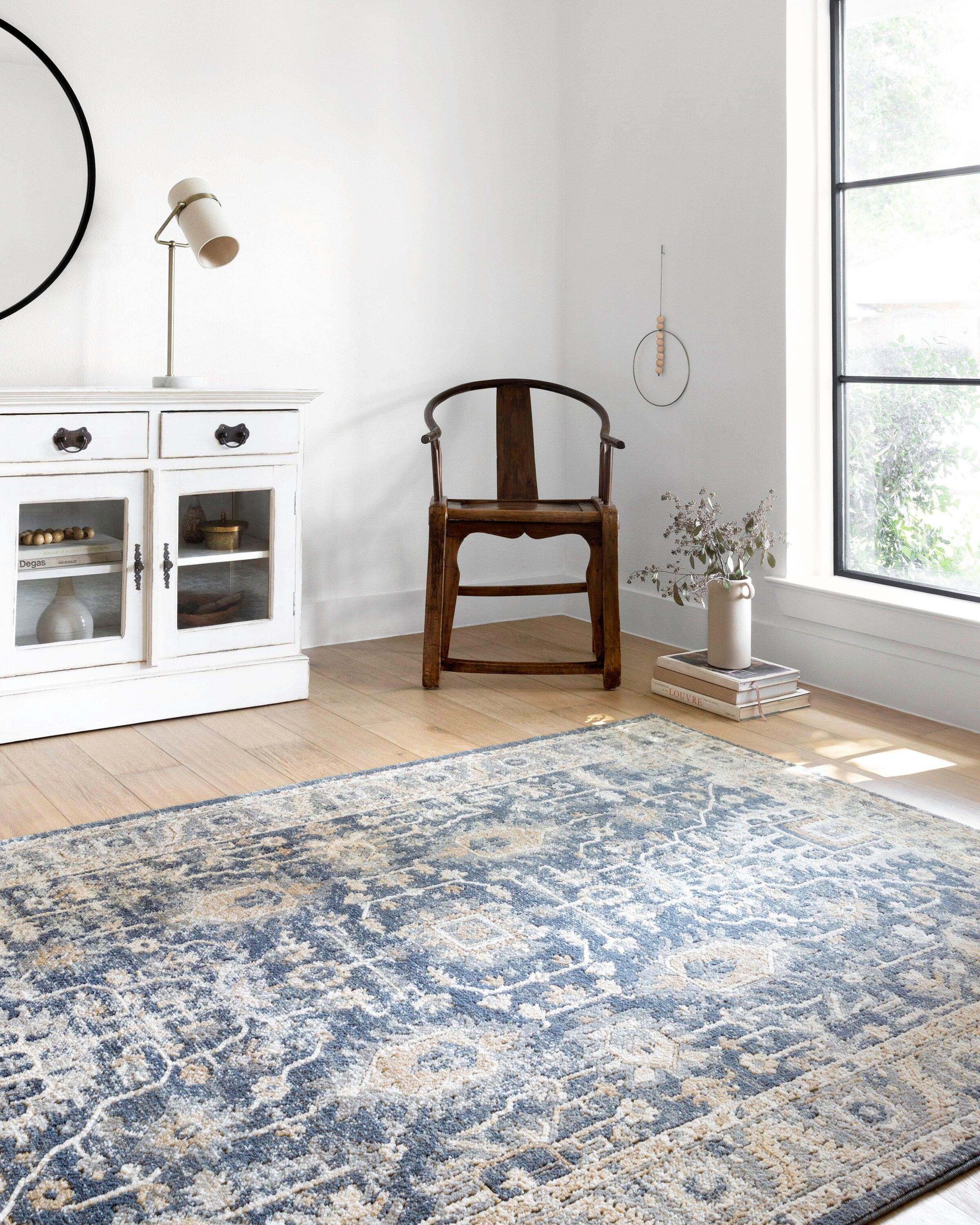 Loloi Teagan Denim / Pebble 3'-4" x 5'-7" Accent Rug