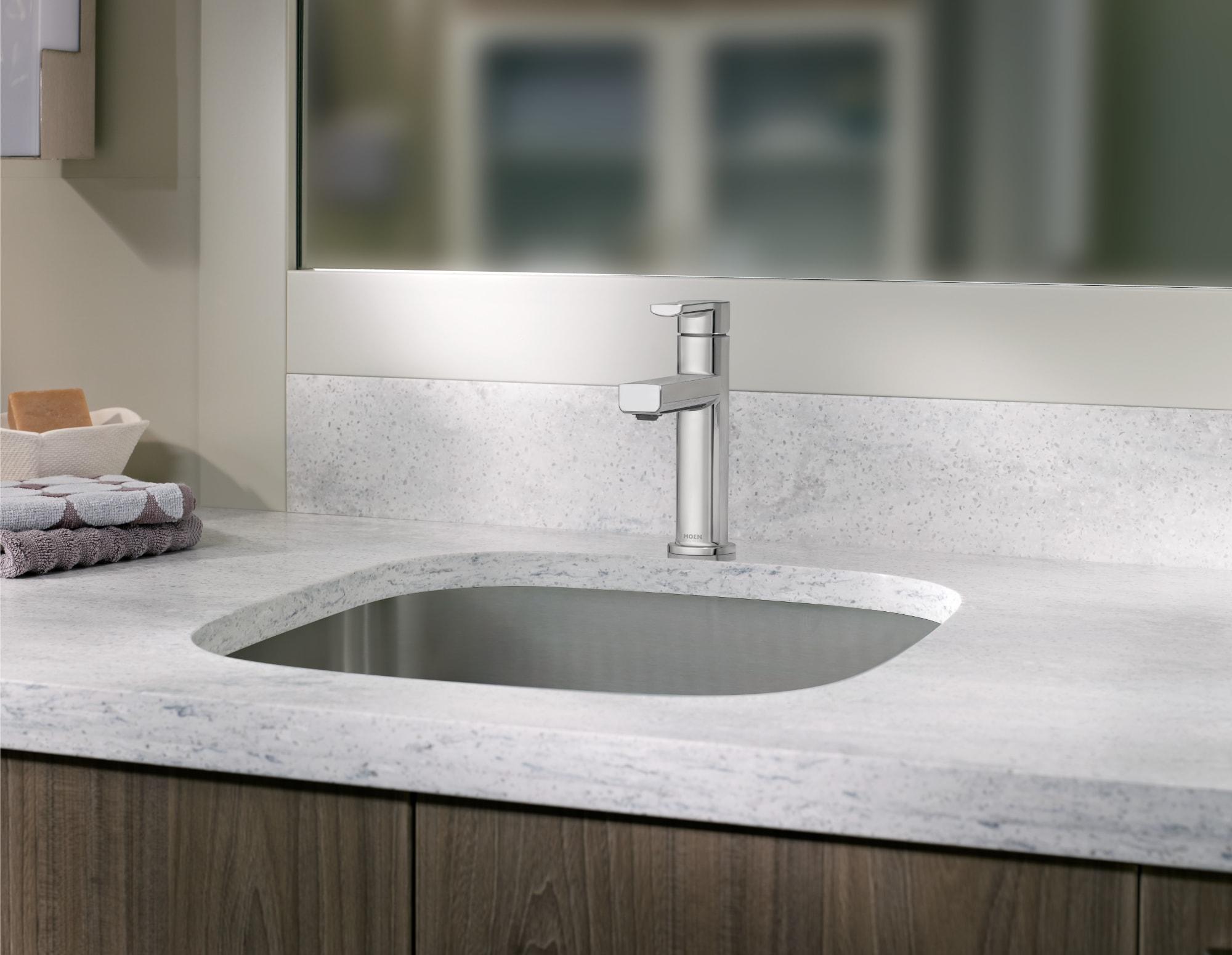 Moen Rinza 1-Handle Lever Centerset Bathroom Faucet, Chrome 84627