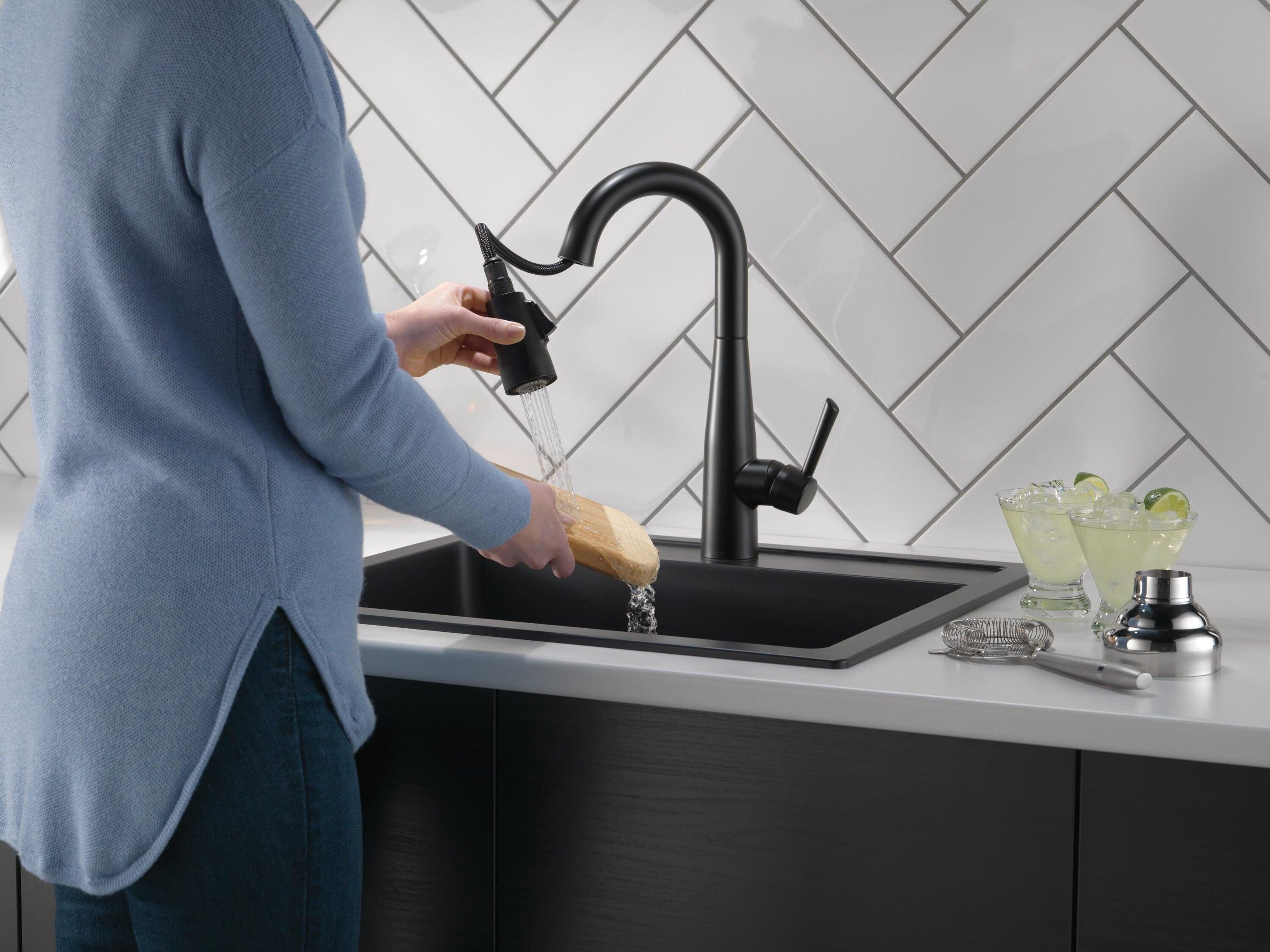 Essa Pull Down Sprayer Bar Faucet, Single Handle Prep Sink Faucet