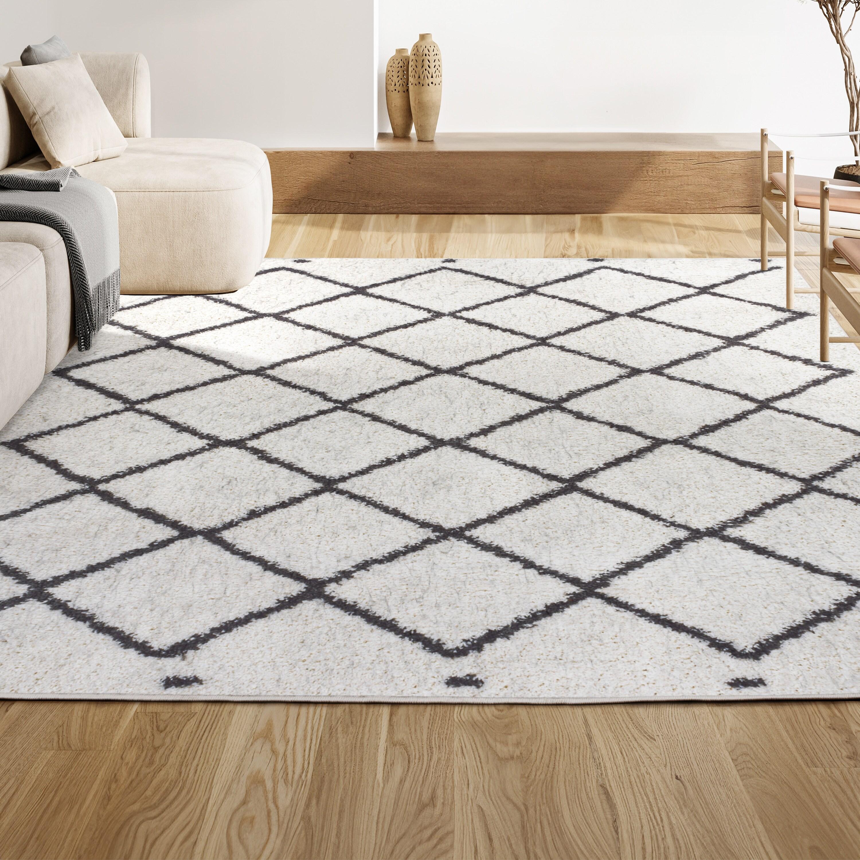 5'x8' Cami Moroccan Style Diamond Shag Area Rug, White - JONATHAN Y