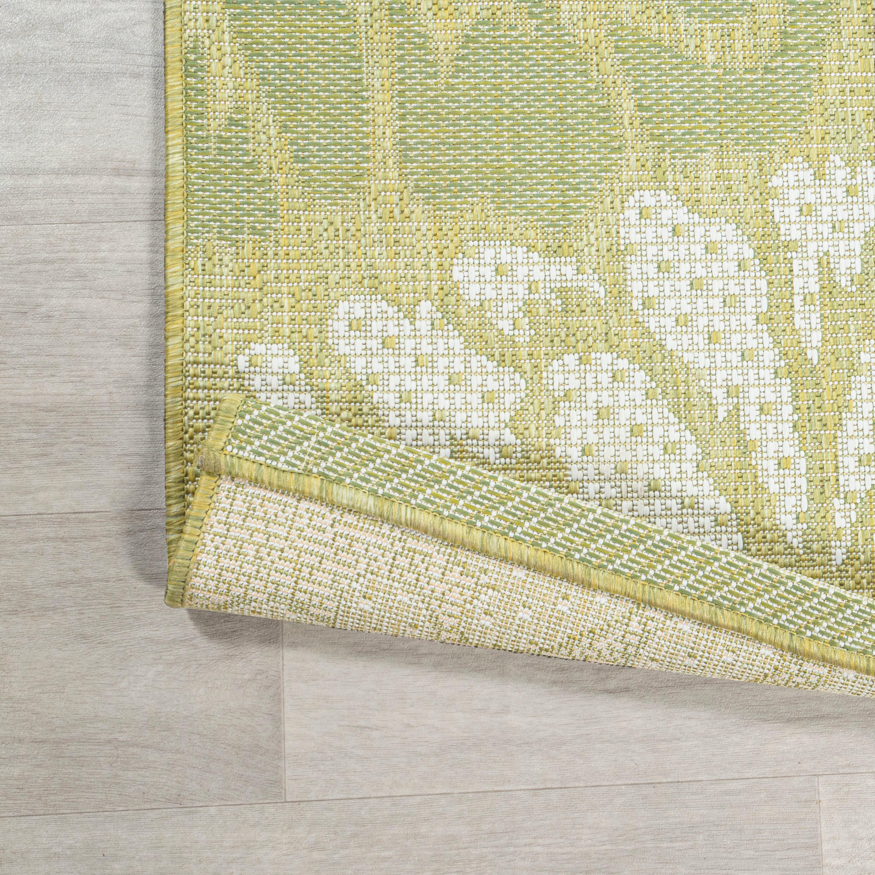 5' x 5' Zinnia Modern Floral Textured Weave Indoor/Outdoor Area Rug, Green/Cream - JONATHAN Y