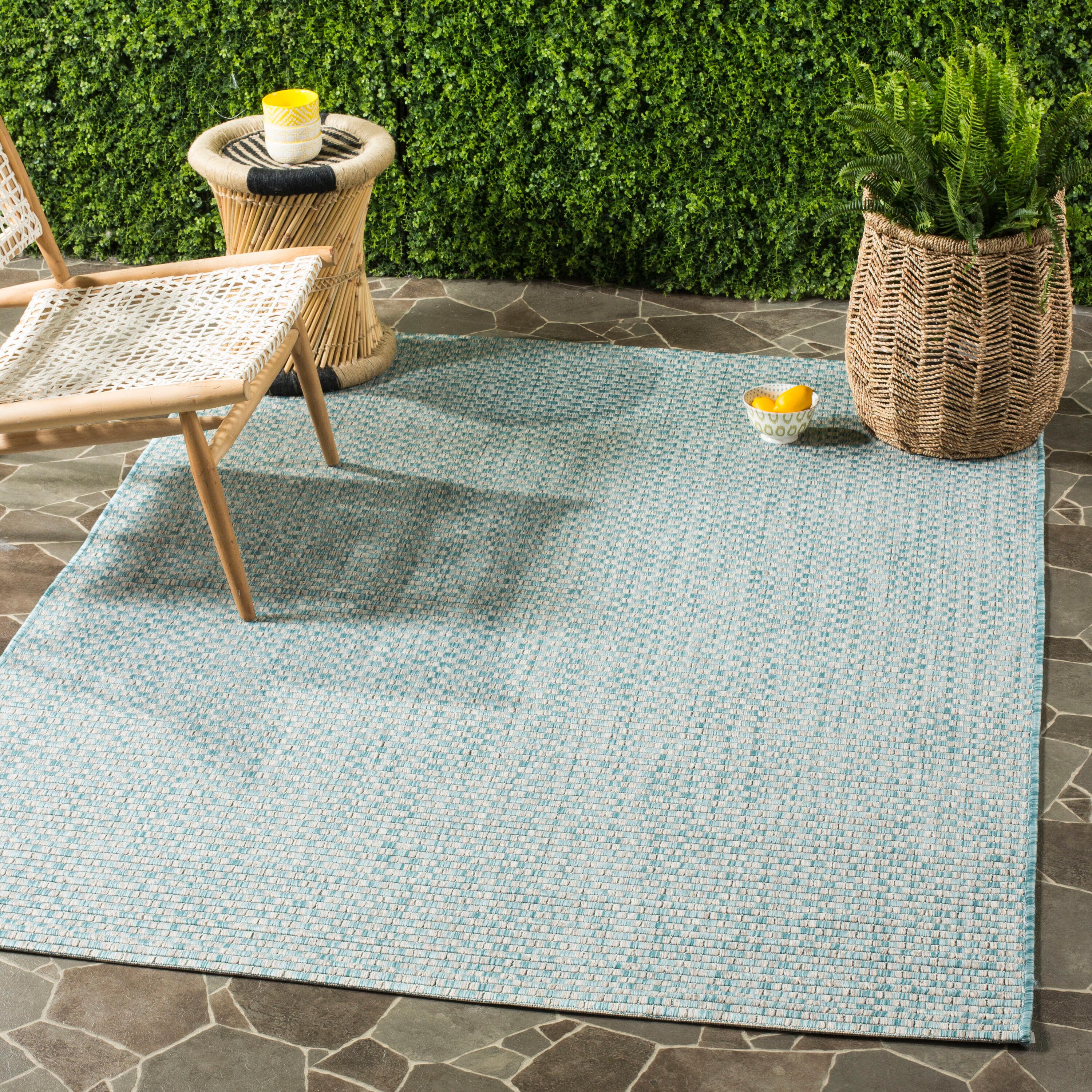 SAFAVIEH Courtyard Blair Checkered Indoor/Outdoor Area Rug, Light Blue/Light Grey, 5'3" x 7'7"