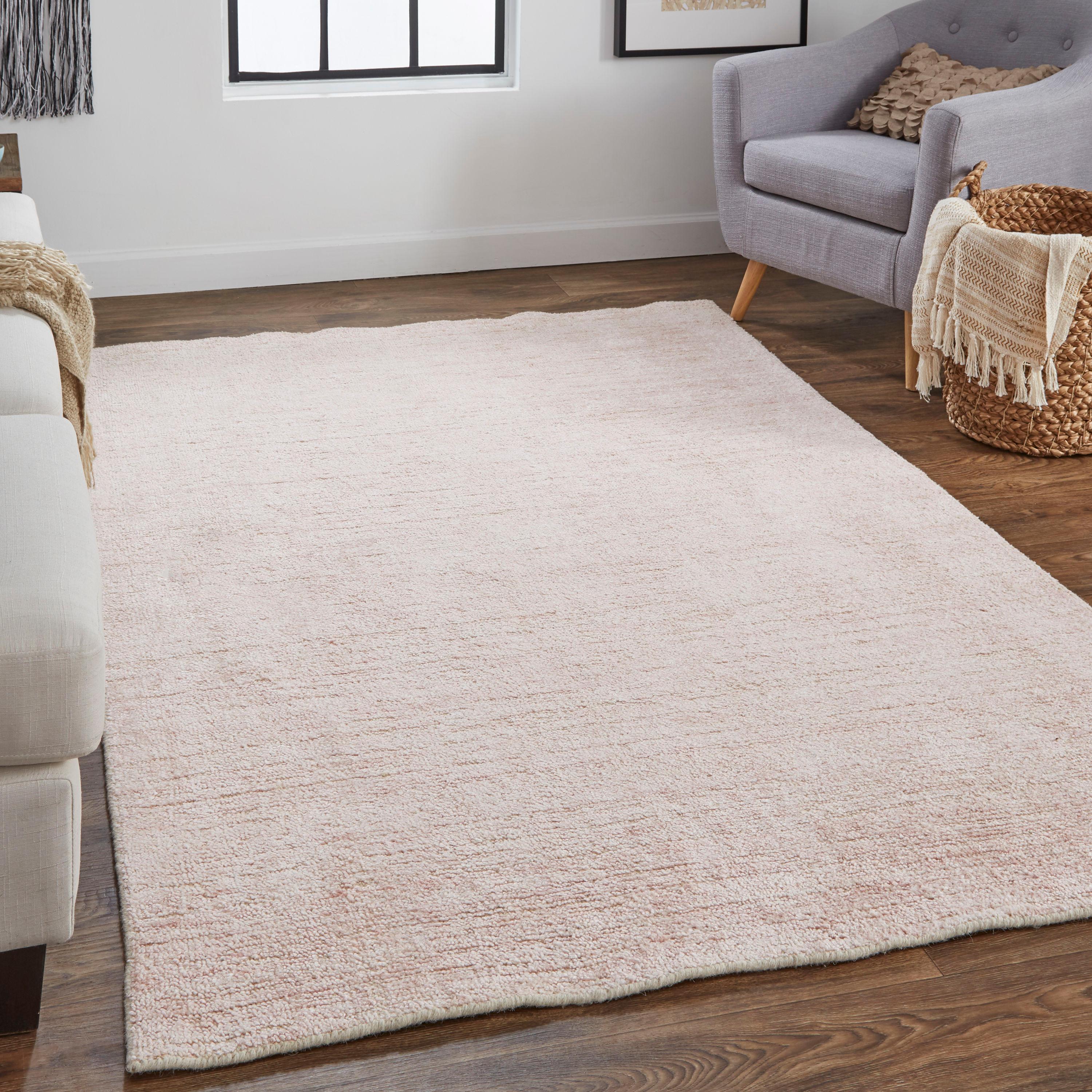 Delino Transitional Solid Area Rug