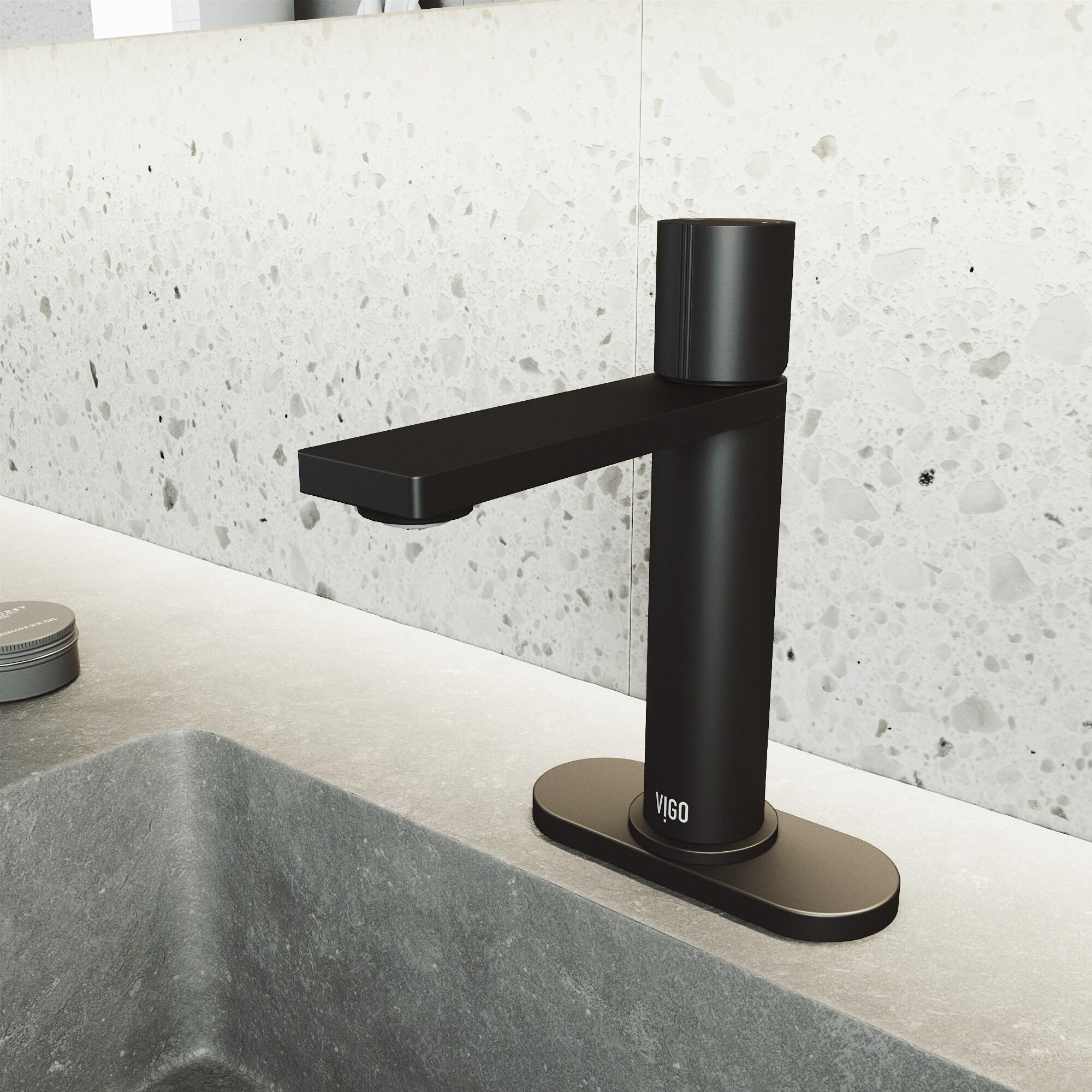 Halsey Single Hole Bathroom Faucet with Deck Plate