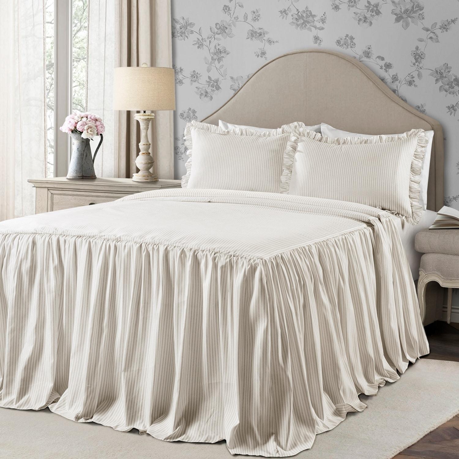 Lush Decor Reyna Microfiber Reversible 3 Piece Bedspread Set