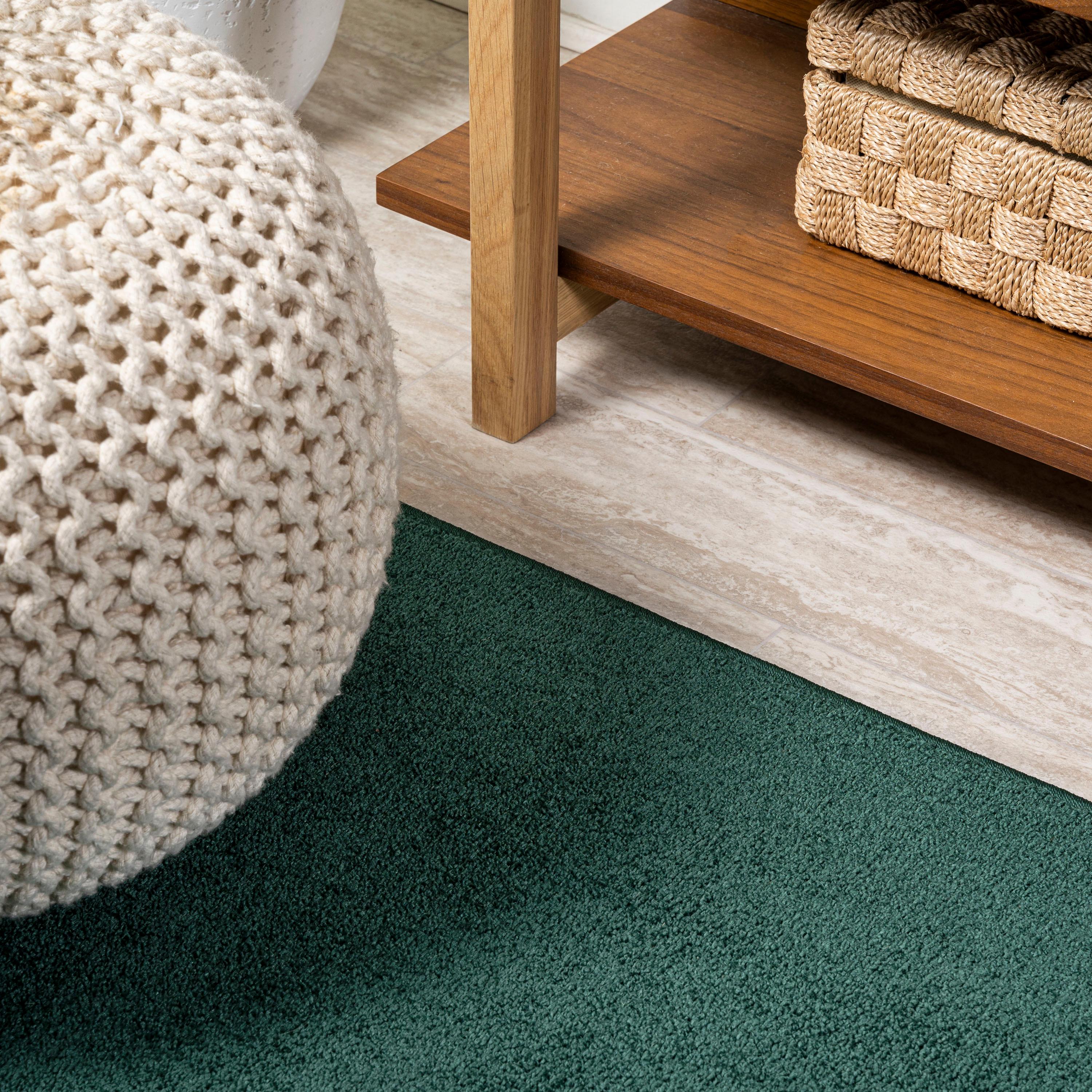 Haze Solid Low-Pile Emerald 10 ft. x 14 ft. Area rug -JONATHAN Y