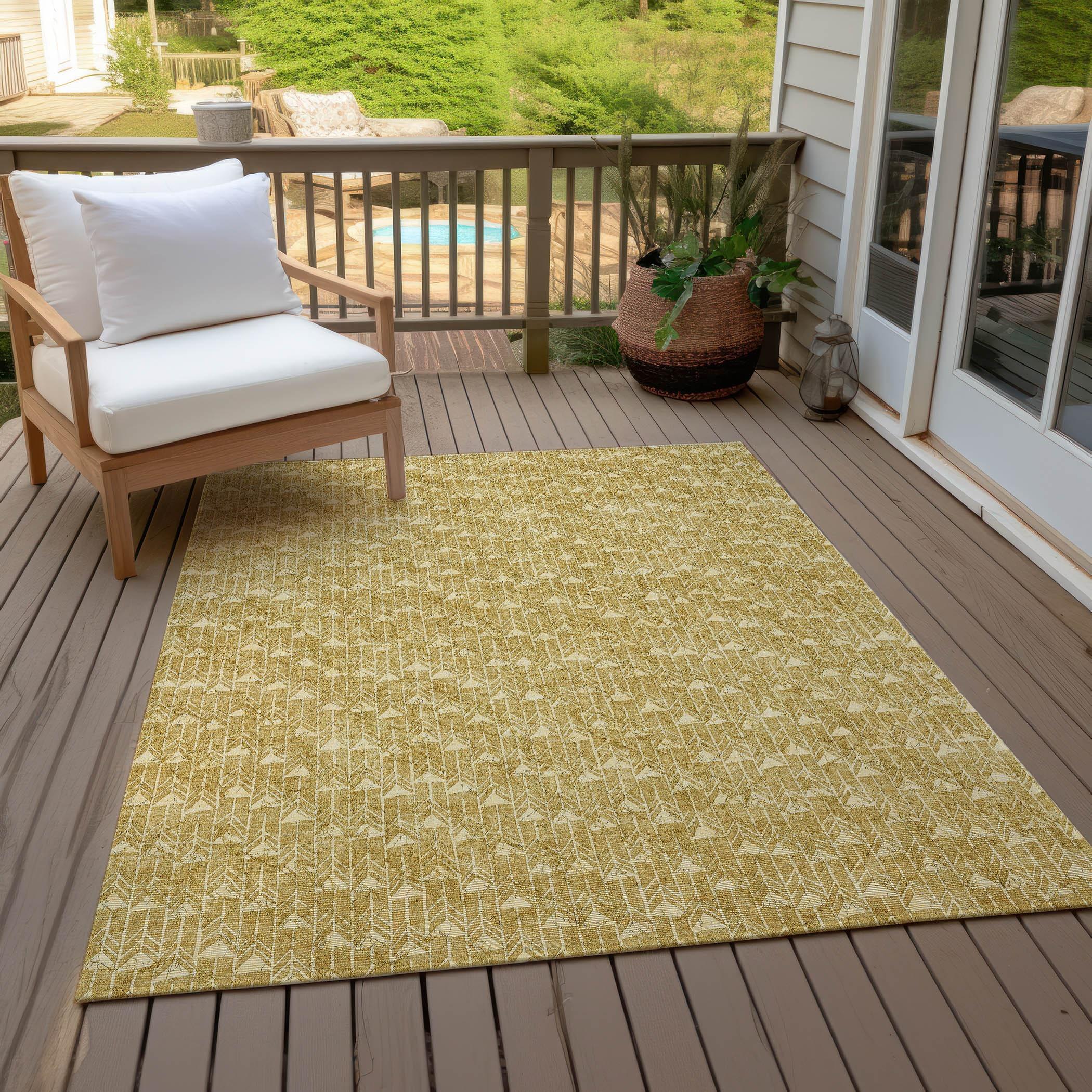 Gold Geometric 3x5 ft Washable Synthetic Area Rug