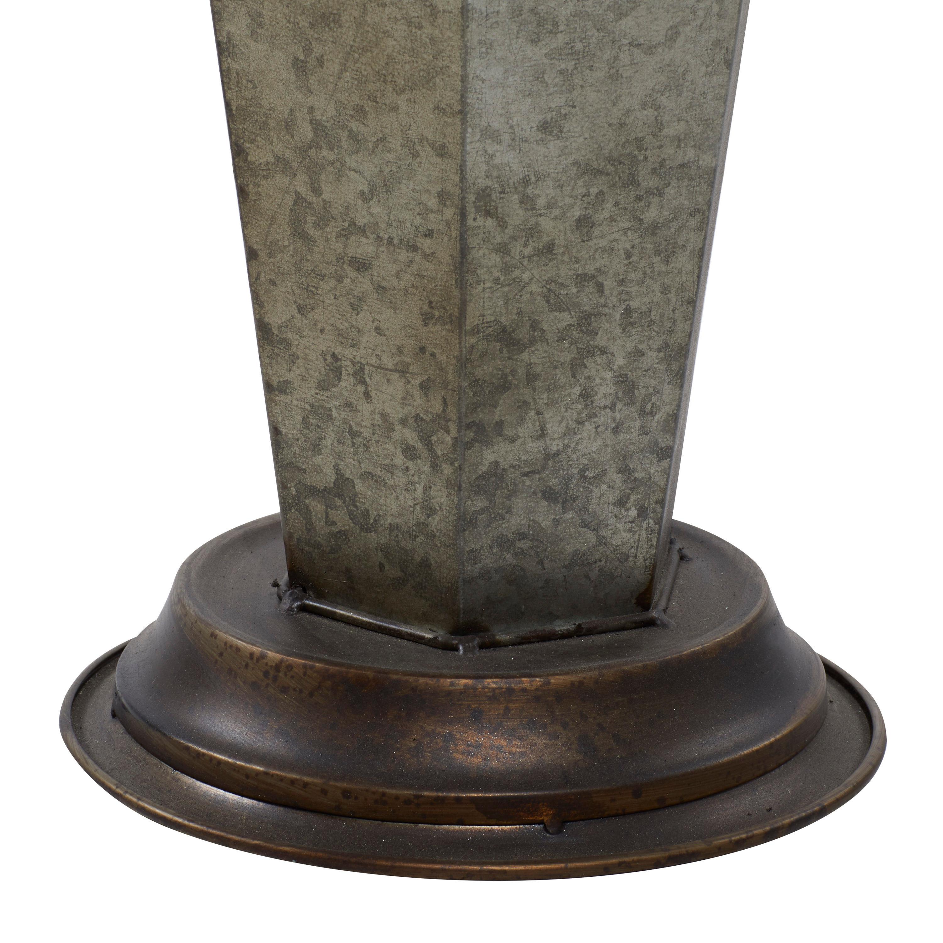 DecMode Gray Metal Galvanized Umbrella Stand with Copper Base and Handle