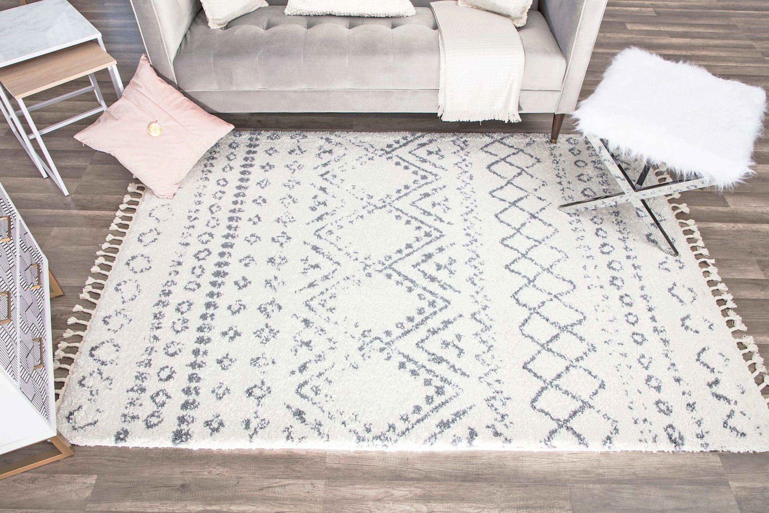 Silla Mason Shag Tribal Shadow Gray Area Rug