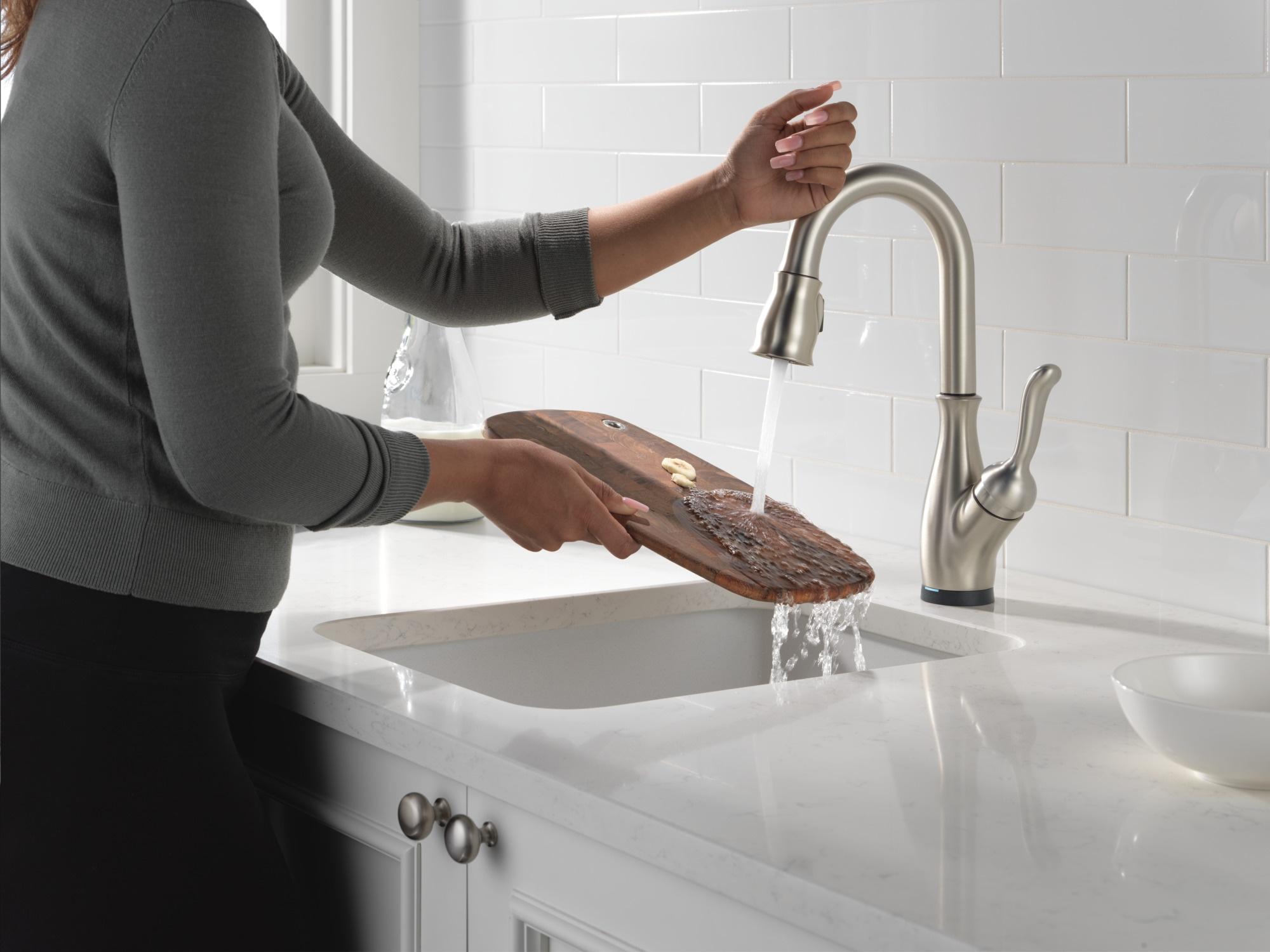 Leland Touch2O Bar / Prep Faucet with Touchless Technology