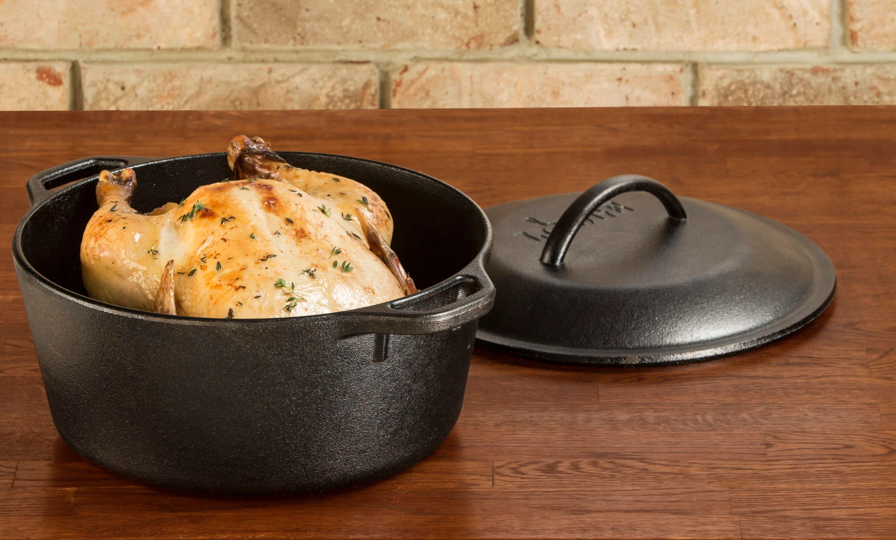 Lodge ® Cast Iron 5qt. Dutch Oven