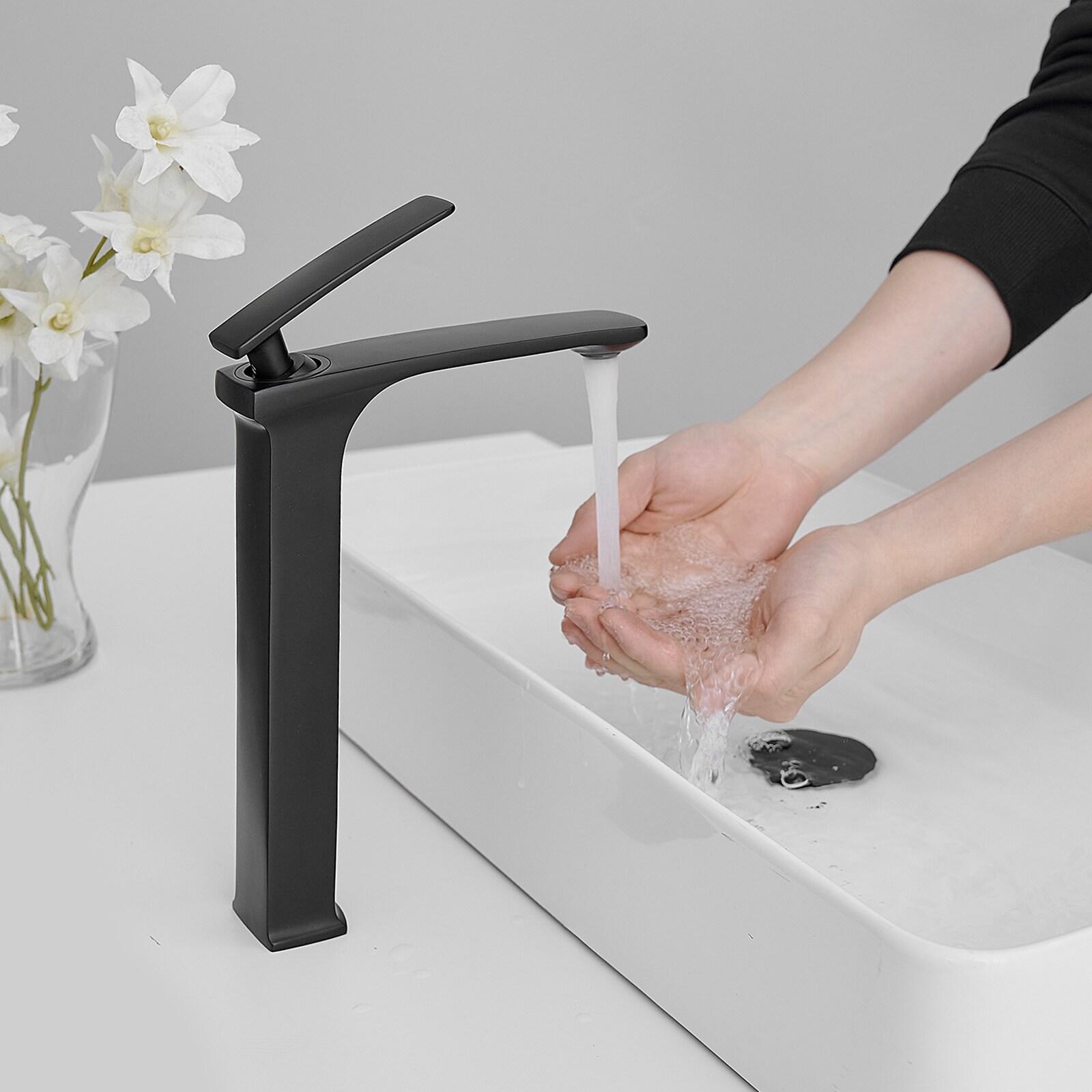 Vessel Sink Faucet Single-handle Bathroom Faucet with Drain Assembly