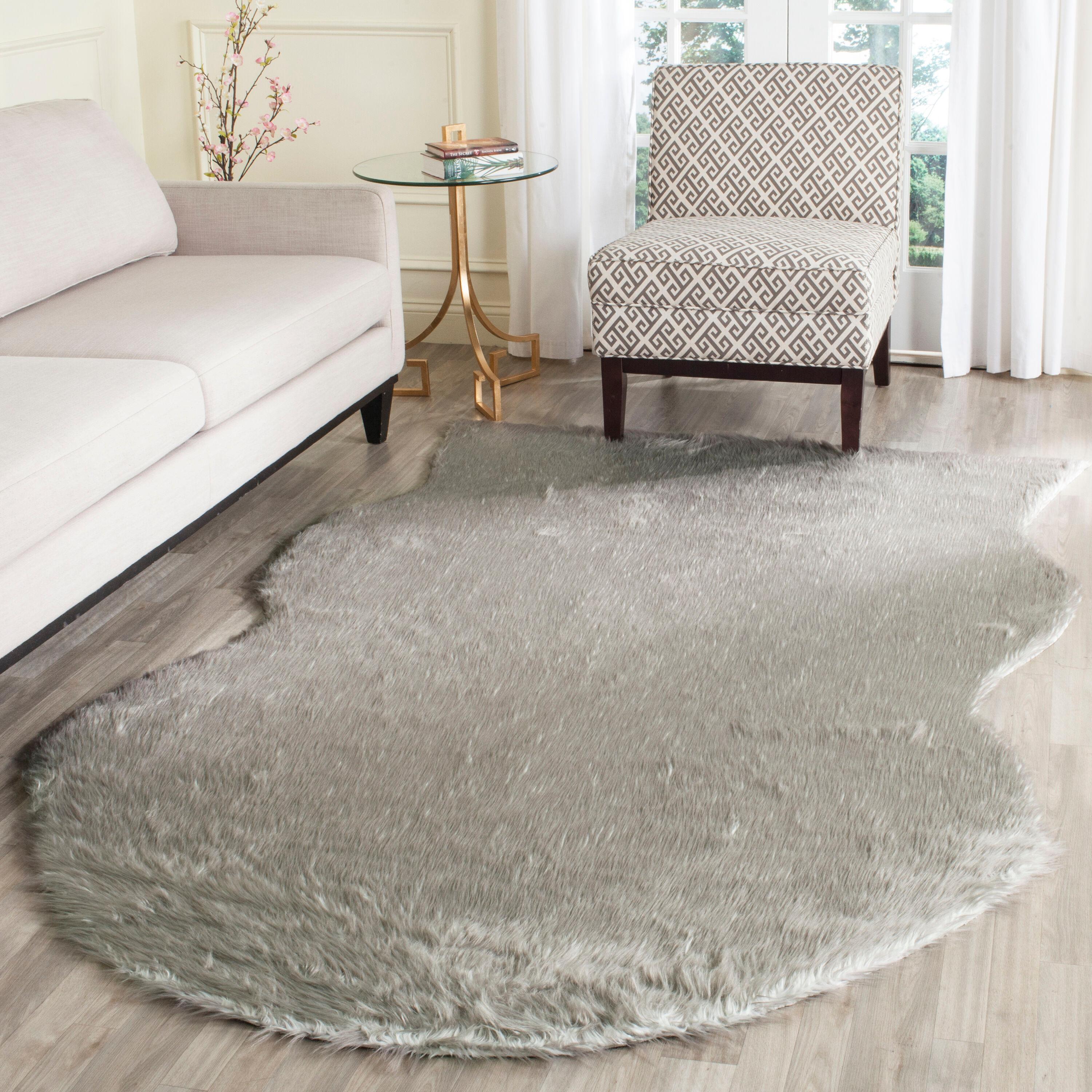 Faux Sheep Skin FSS118 Power Loomed Area Rug - Dark Grey - 8'x10' - Safavieh.