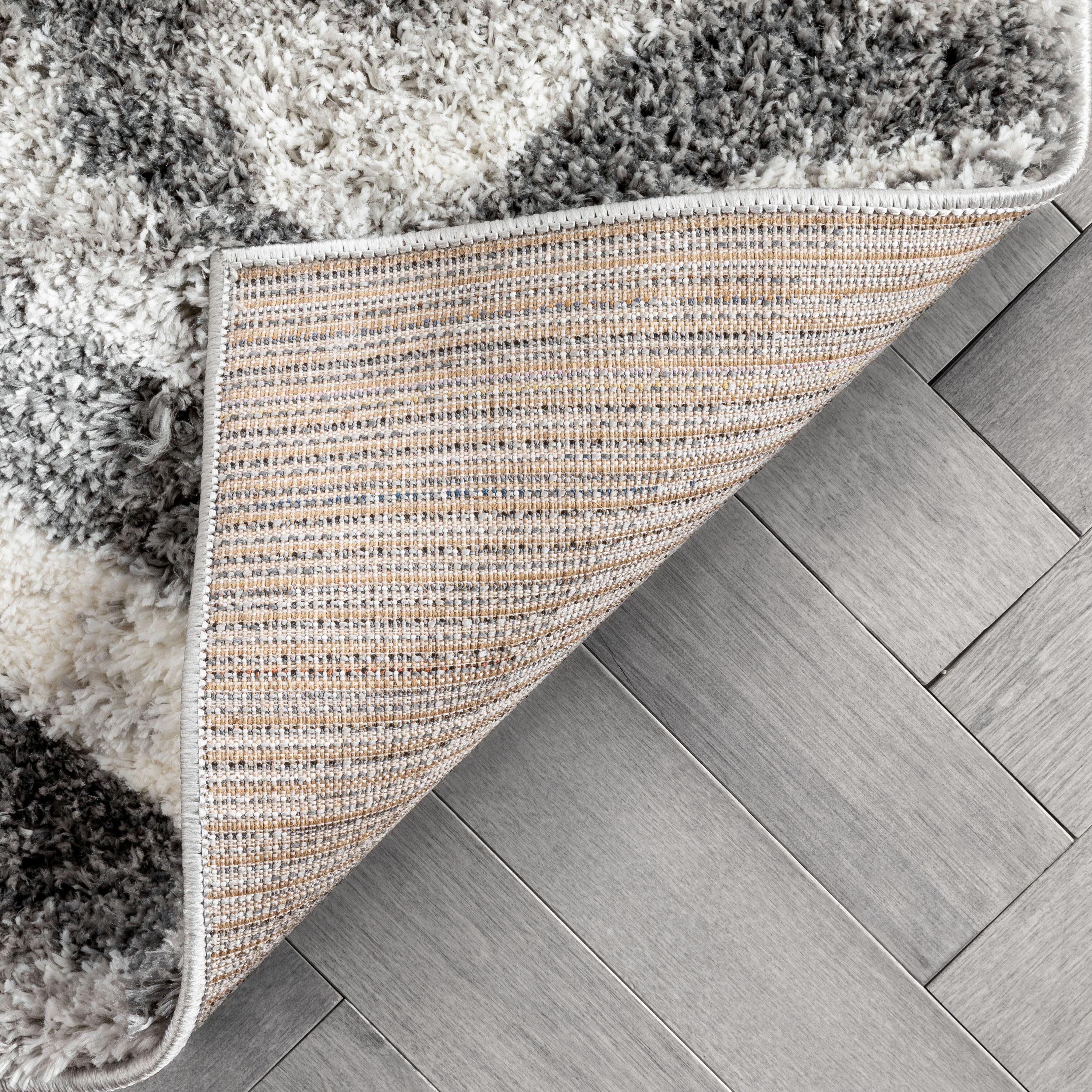 Celeste Well Woven Tomar Modern Chevron Pattern Grey Thick & Soft Shag Rug