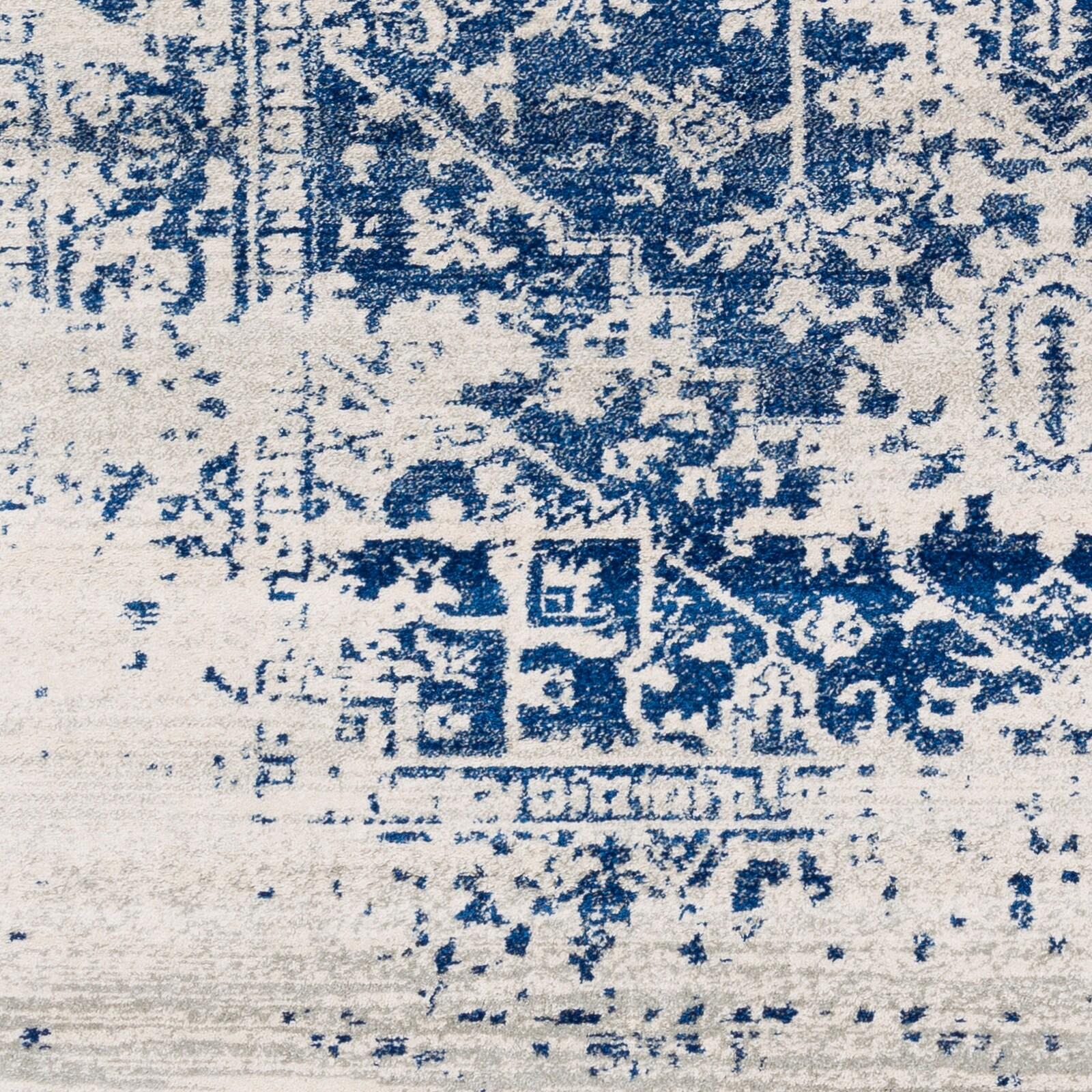 Prisha Rug - White and Blue / 5'3" x 7'3"