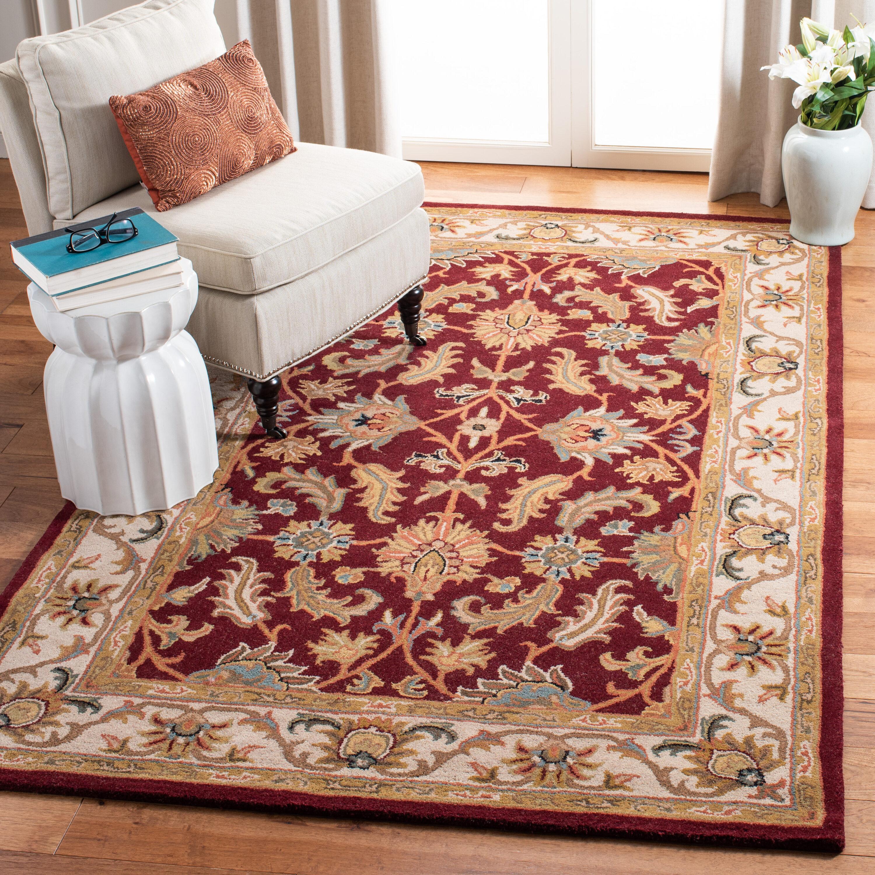 SAFAVIEH Heritage Valery Traditional Wool Area Rug, Red/Ivory, 3' x 5'