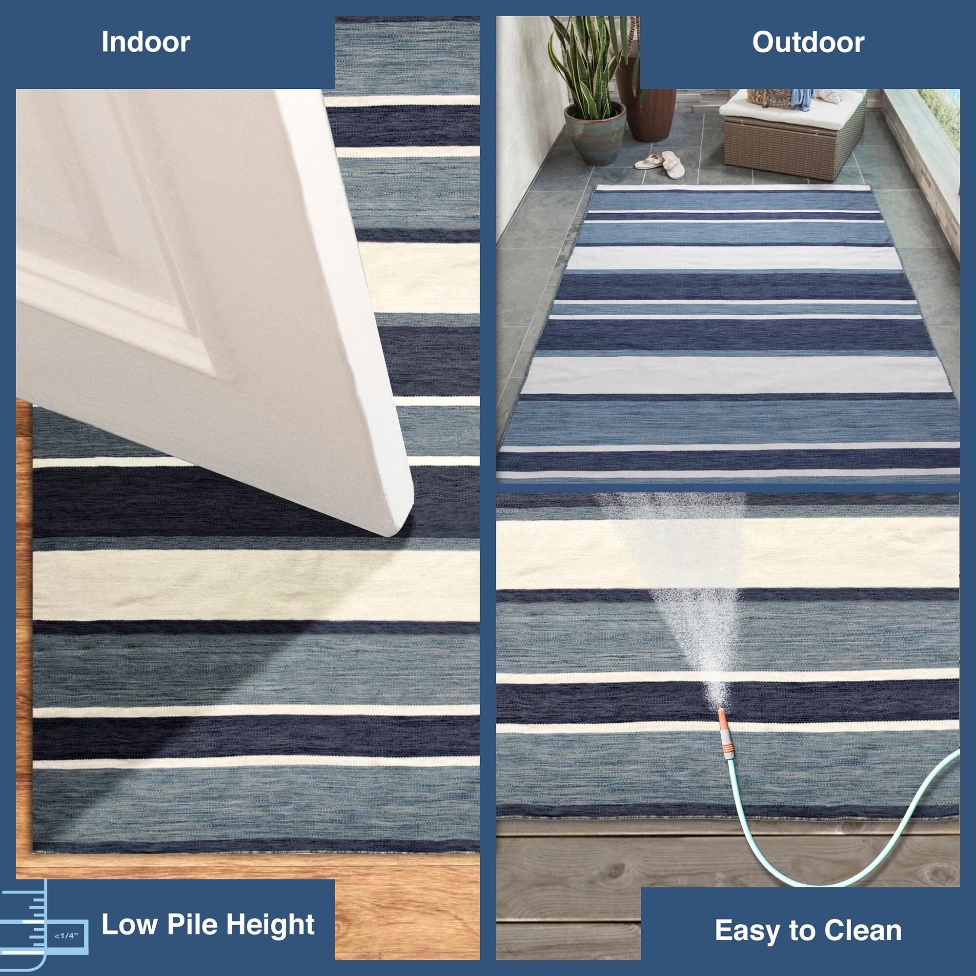 Liora Manne Sorrento Boat Stripe Indoor/Outdoor Rug Navy 8' Square