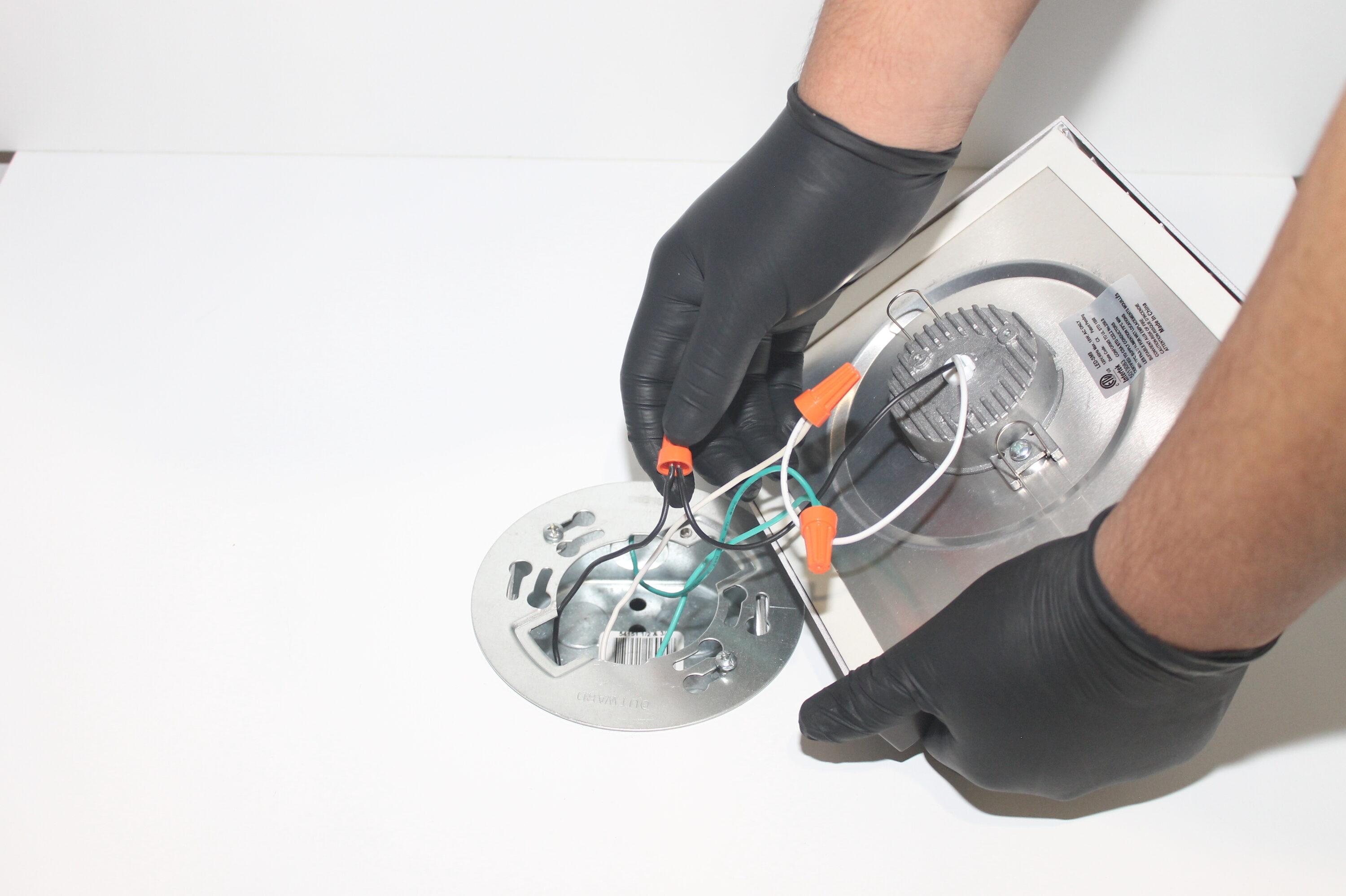 Amax Lighitng, Inc. Amax Lighting LED Edge lit square light Dimmable 18W in White Finish Bronze