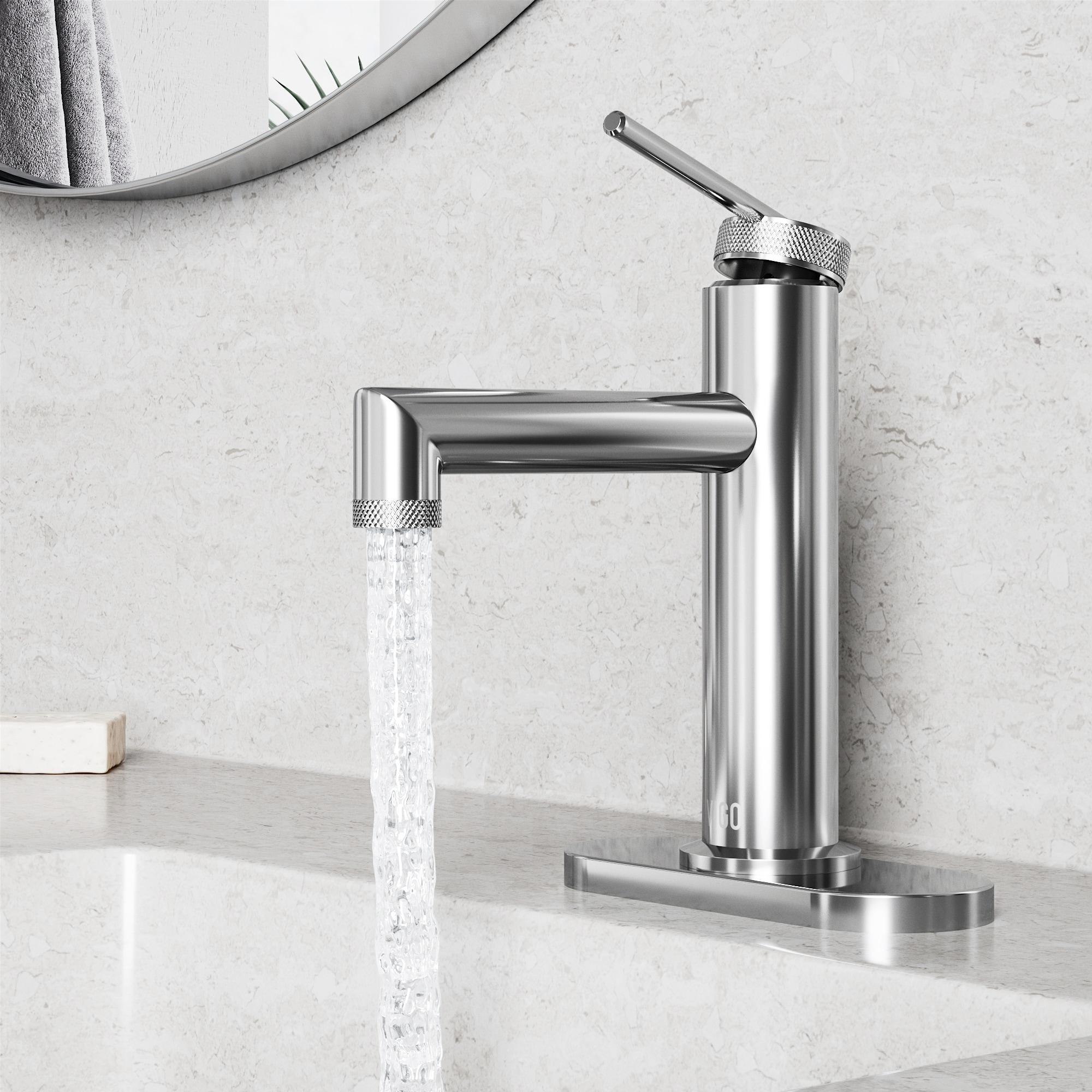Sterling Single Handle Single-Hole Bathroom Faucet Set with Deck Plate