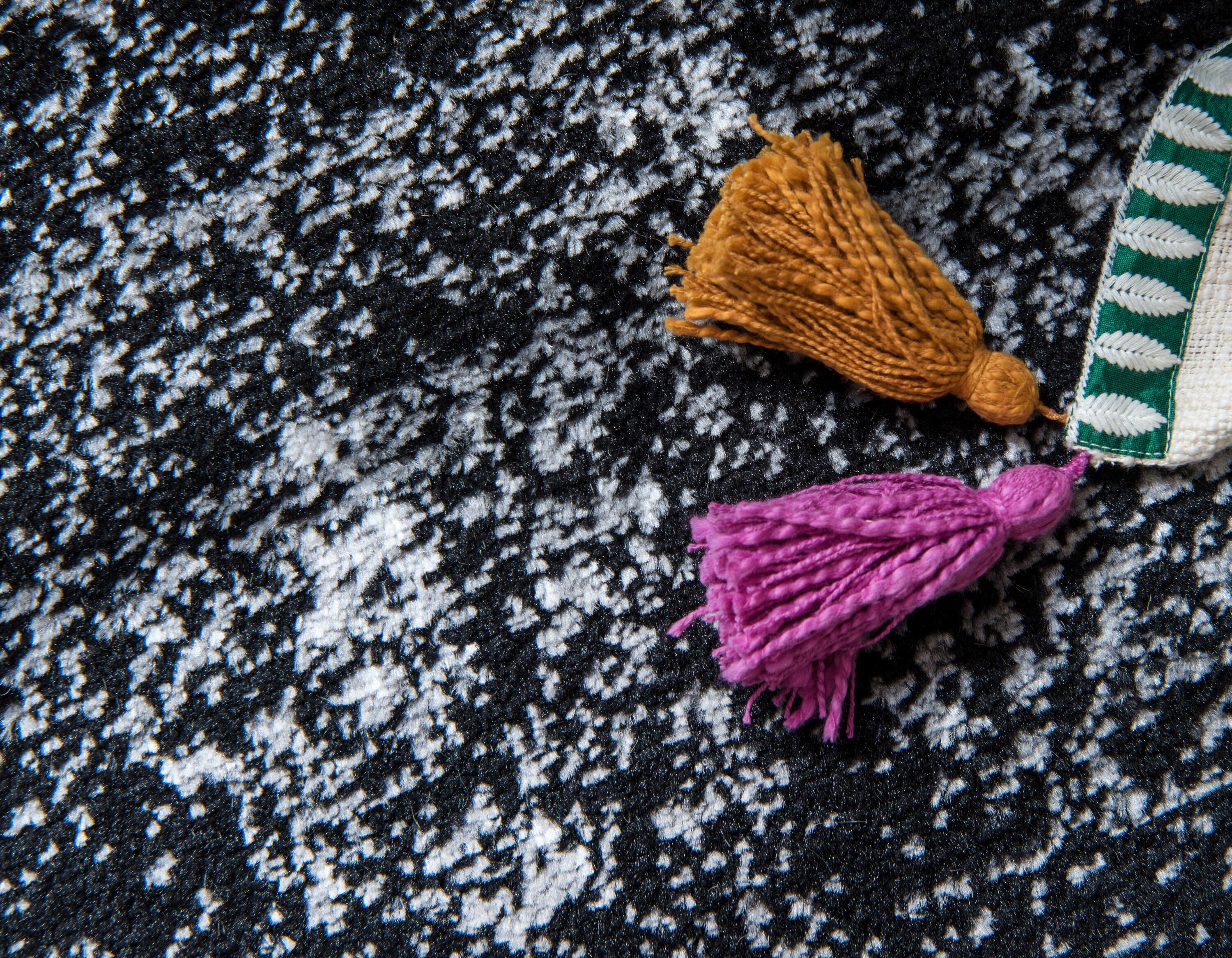 Unique Loom 9' 0 x 12' 0 Sofia Casino Black Area Rug