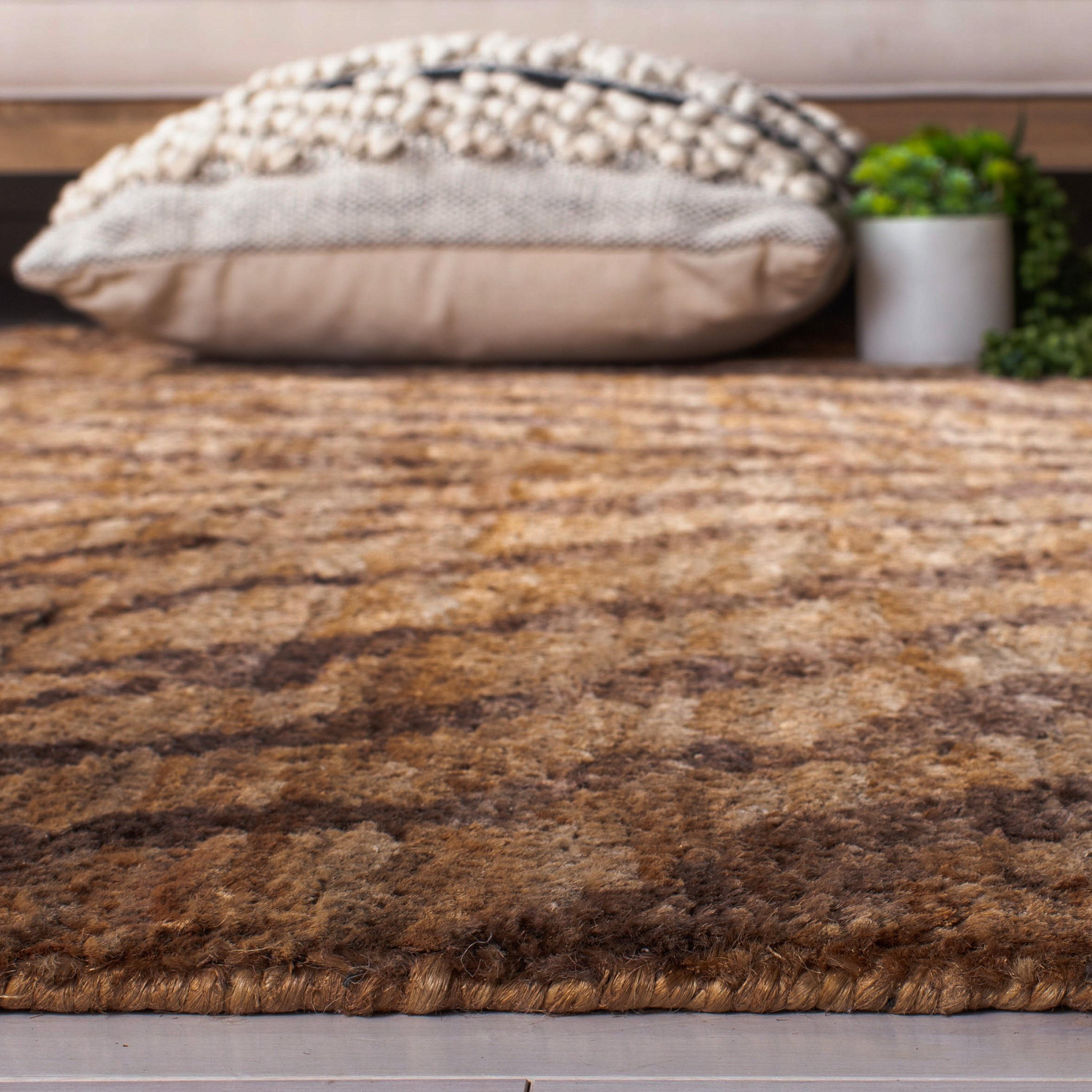 SAFAVIEH Bohemian Nick Geometric Area Rug, Natural/Black, 3' x 5'