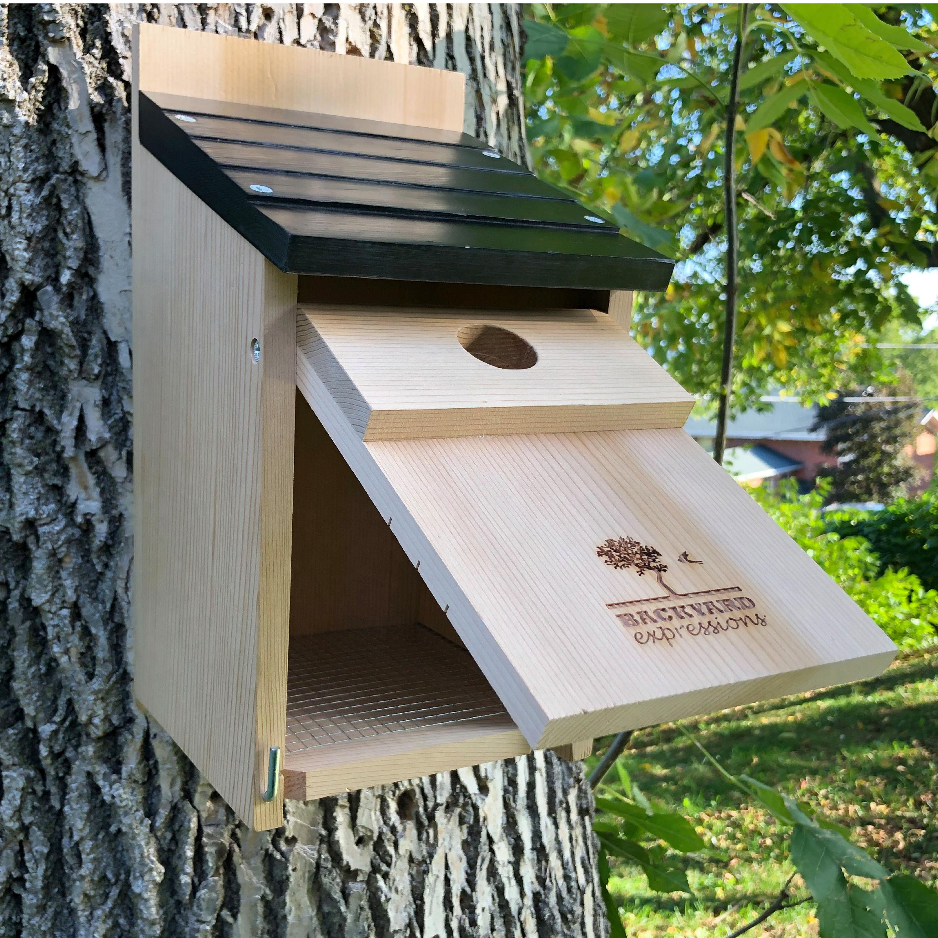 Natural Cedar Wood Birdhouse with Black Slanted Roof