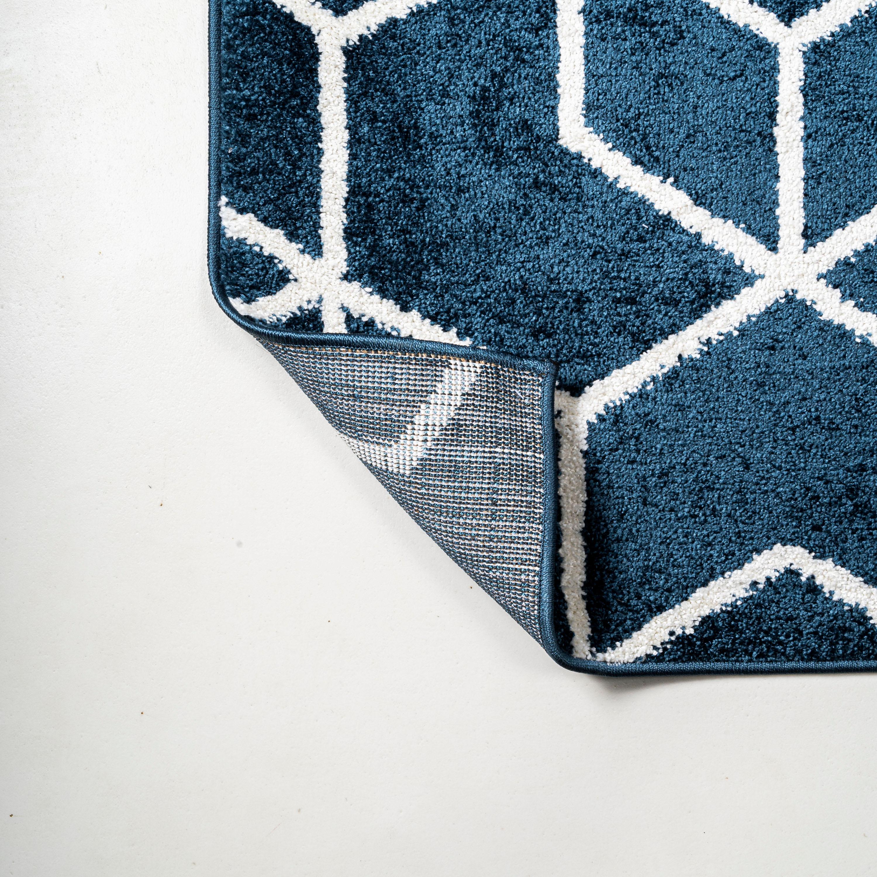 8'x10' Tumbling Blocks Modern Geometric Area Rug, Navy/White - JONATHAN Y