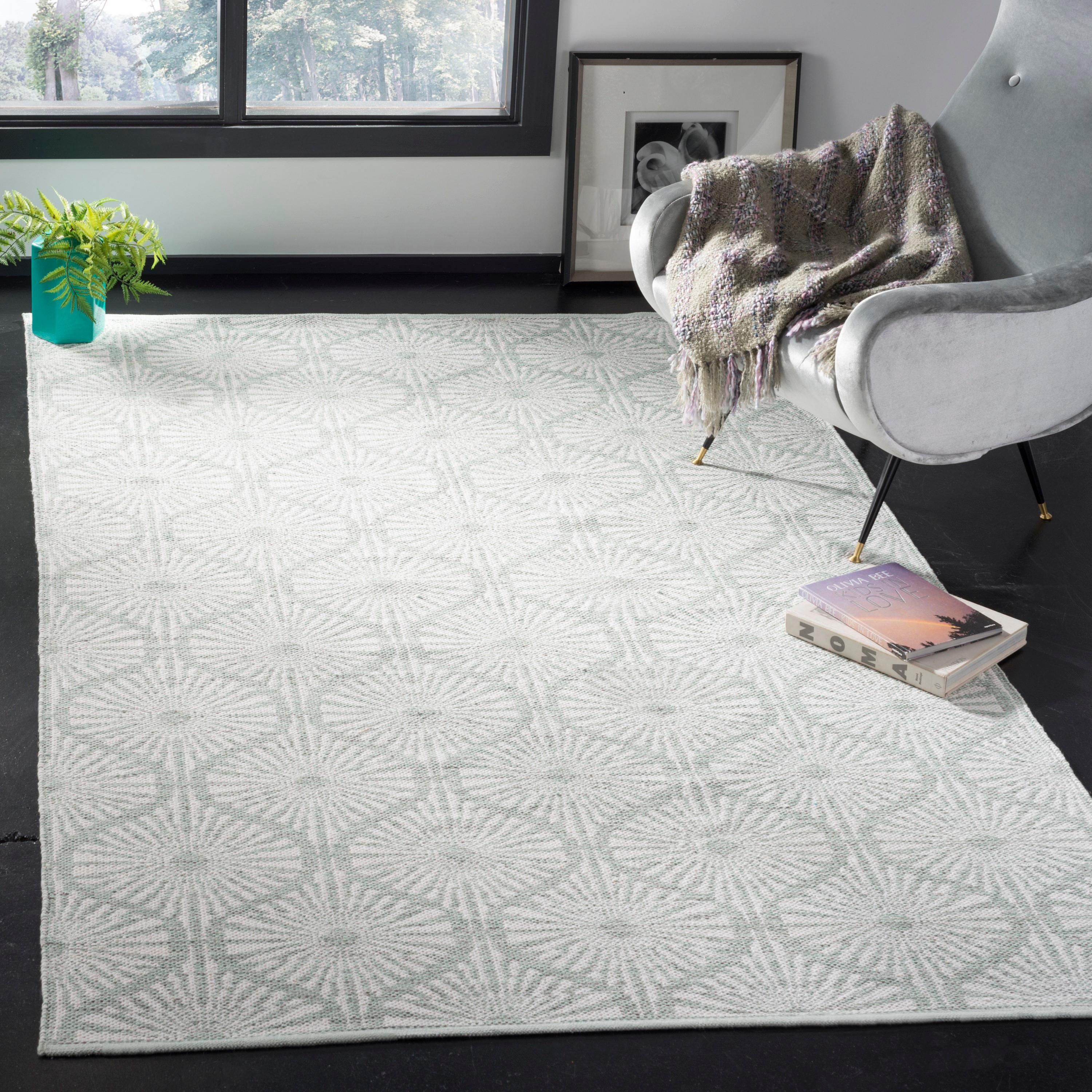 Montauk MTK606 Hand Woven Indoor Accent Rug - Light Green/Ivory - 3'x5' - Safavieh