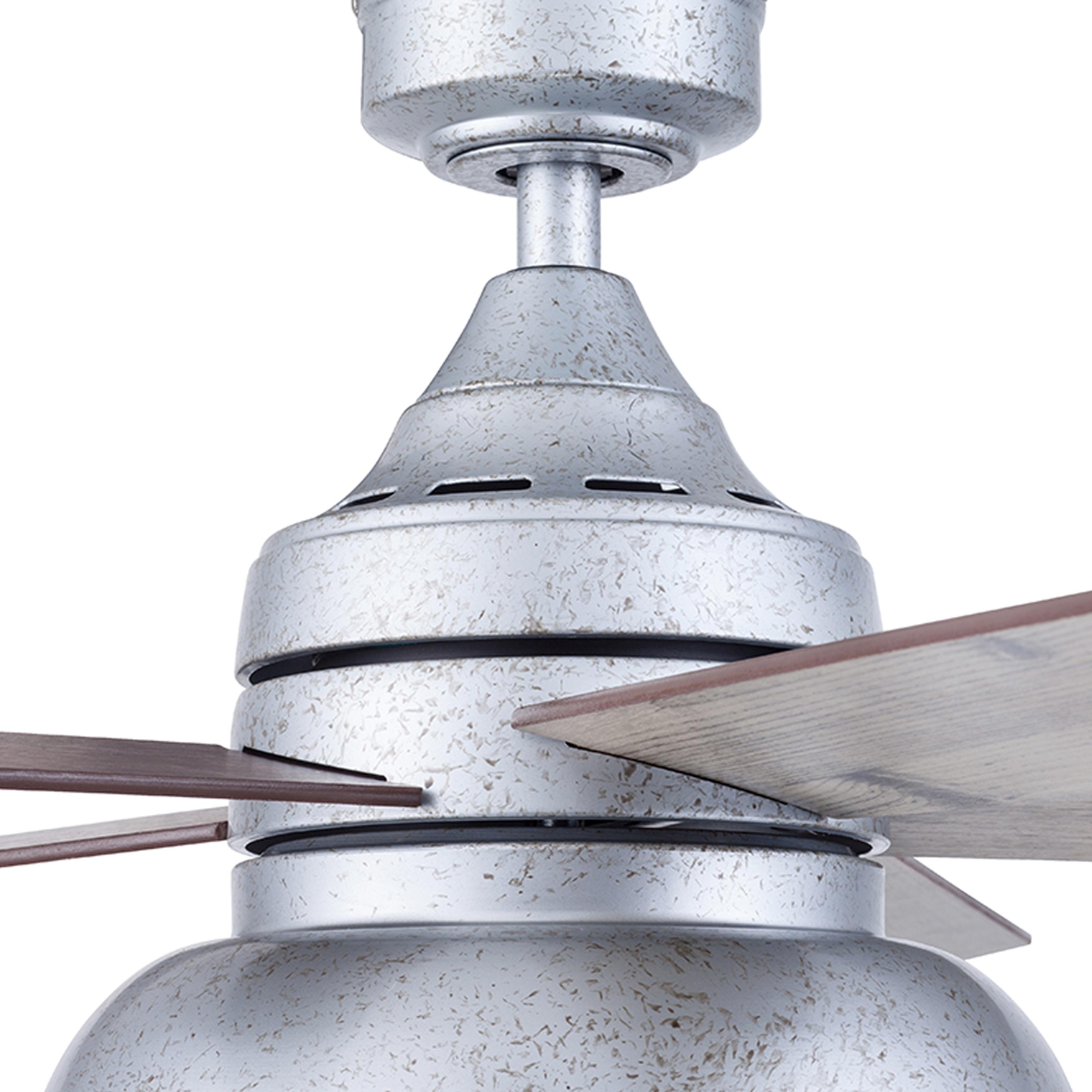 Prominence Home 51660-45 Brightondale Ventilador de Techo LED para Interiores y Exteriores de Estilo Industrial de 52 Pulgadas con Luz - Galvanizado