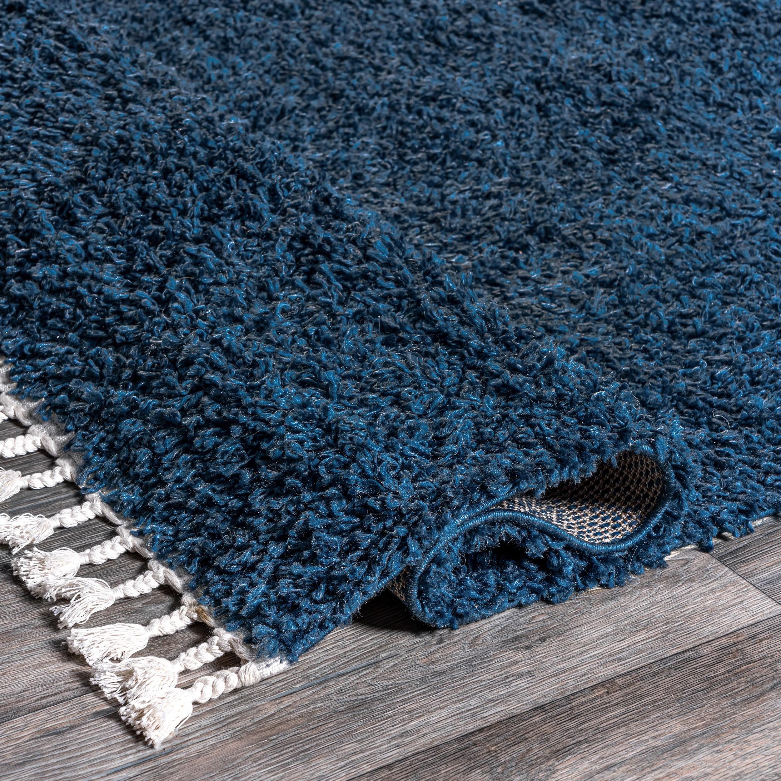 Nuloom Neva Solid 2x3 Accent Shag Indoor Area Rug for Living Room Bedroom Dining Room Nursery Entryway, Navy/Ivory