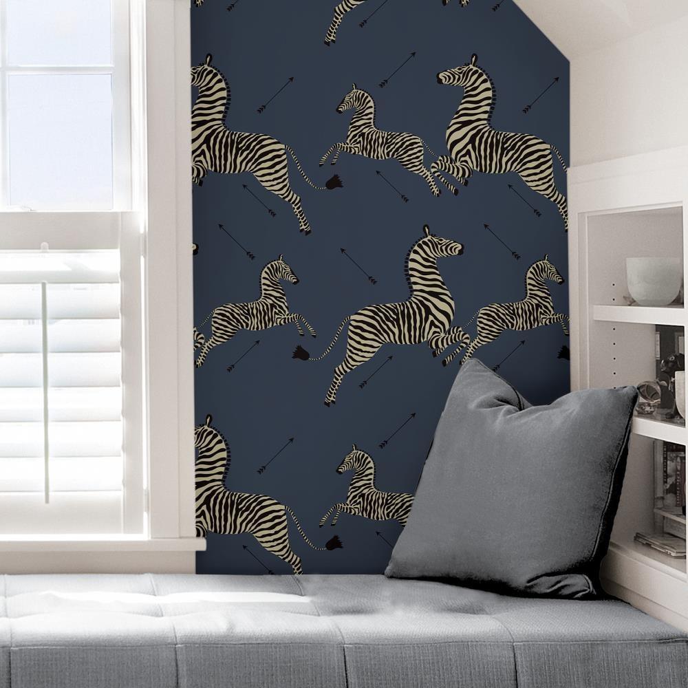 Peel & Stick Animal Print Roll