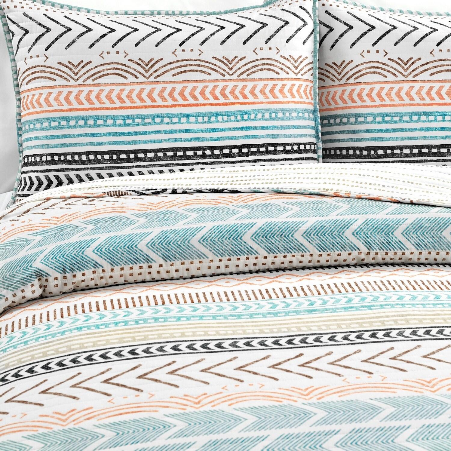 Hygge Geo Reversible Contemporary 3-Piece Quilt Set