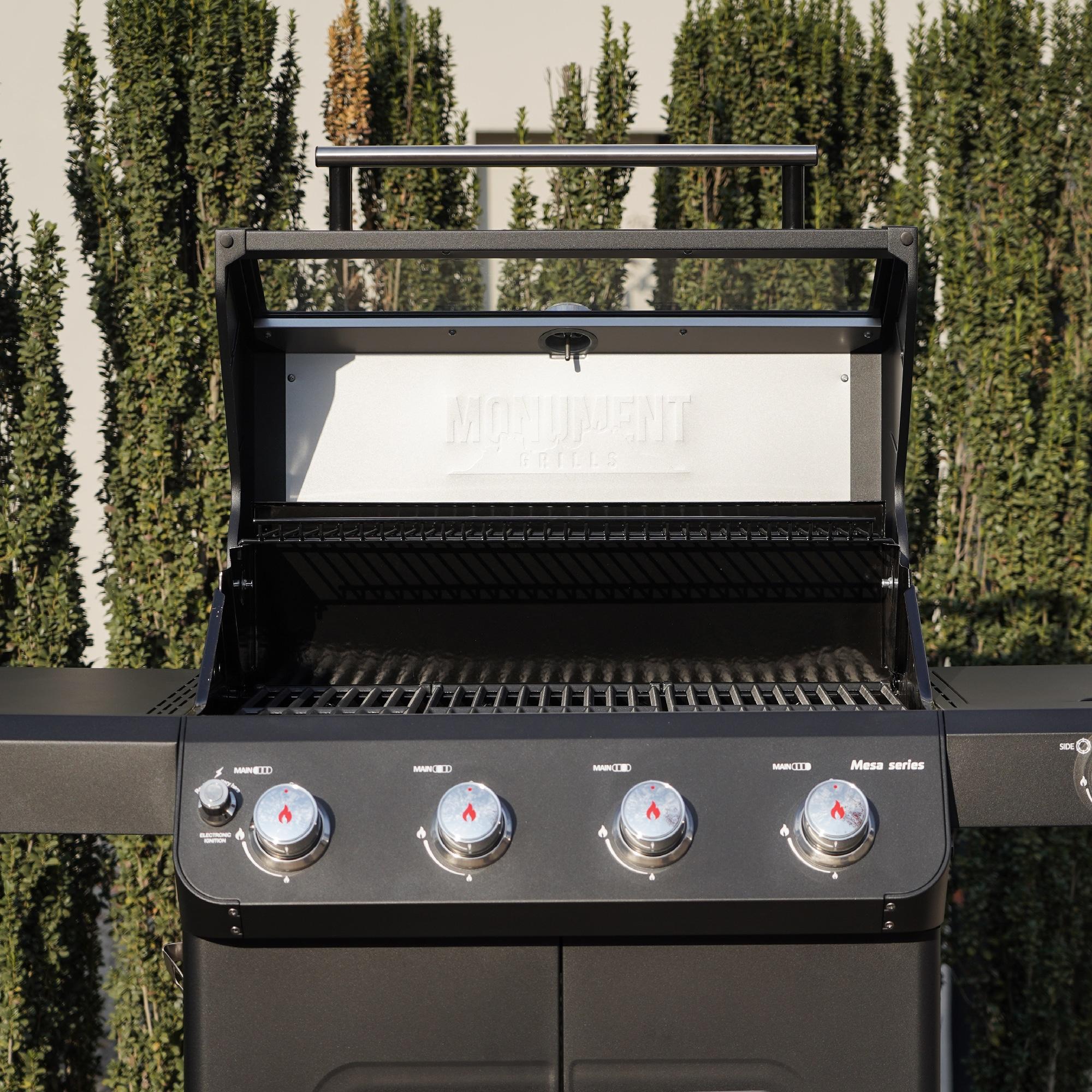 Monument Grills Mesa 425 4-Burner Liquid Propane 52000 BTU Gas Grill with side burner, Black