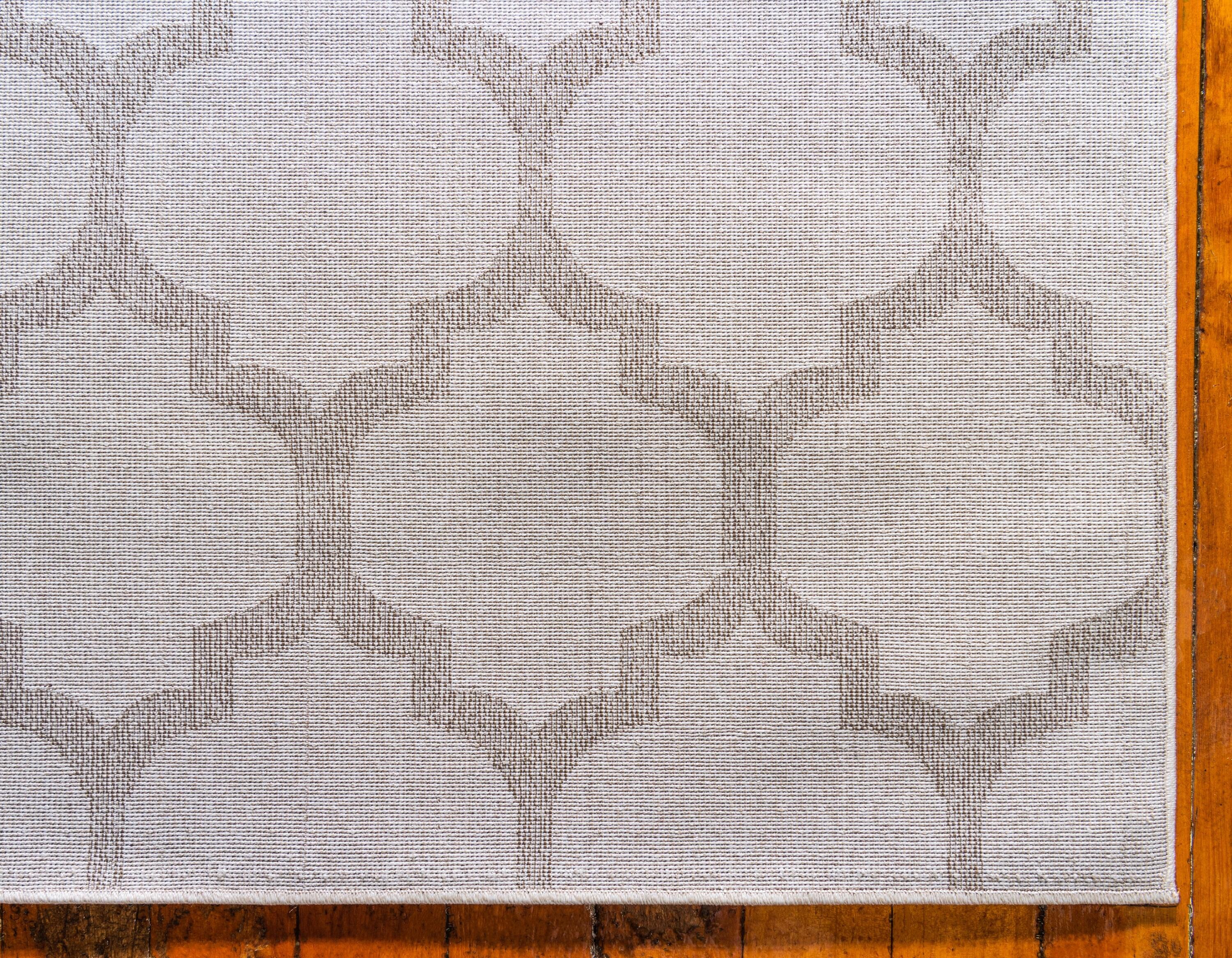 Unique Loom 4' 1 x 6' 1 Trellis Philadelphia Beige and Light Brown Area Rug