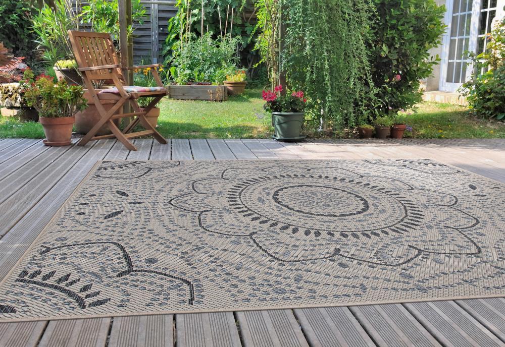 World Rug Gallery Portia Oriental Medallion Indoor/Outdoor Area Rug - Cream 5' x 7'