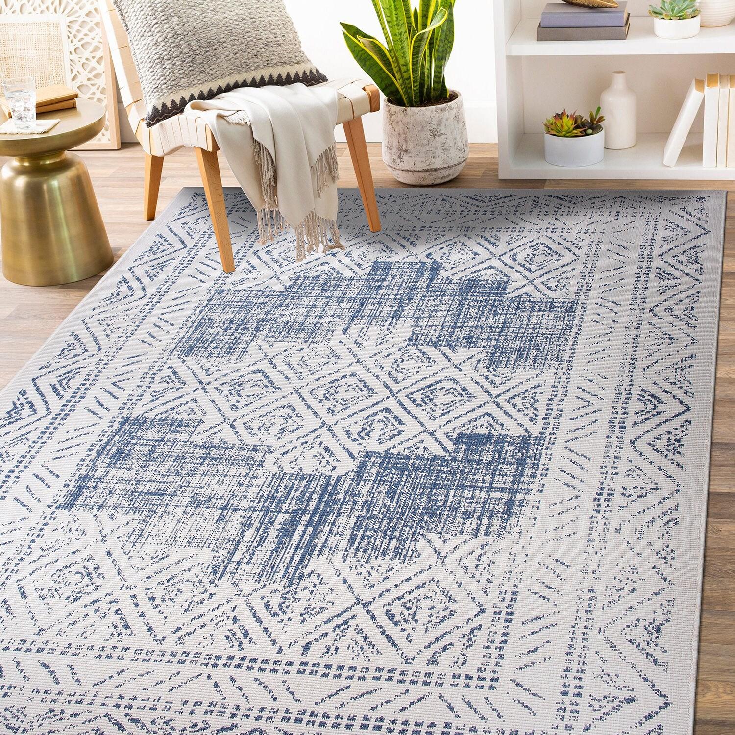 Nuloom Kandace Geometric 5x8 Indoor/Outdoor Area Rug for Living Room Patio Deck Front Porch Kitchen, Blue/Ivory
