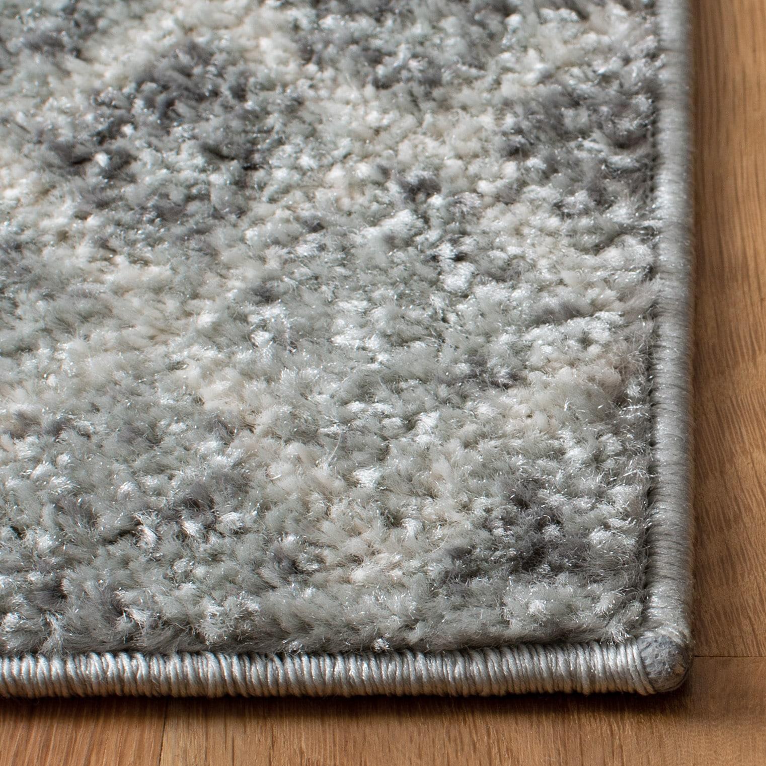 SAFAVIEH Madison Hannah Geometric Area Rug, Silver/Ivory, 9' x 12'
