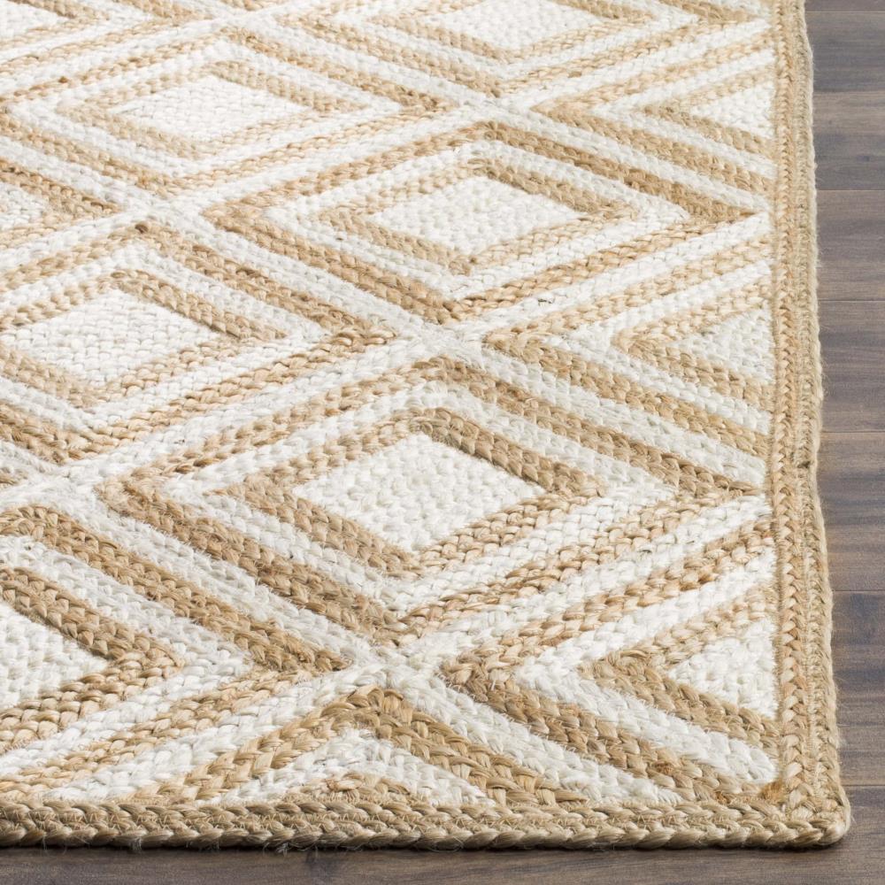 Highland Dunes Arria Hand Woven Jute Geometric Rug