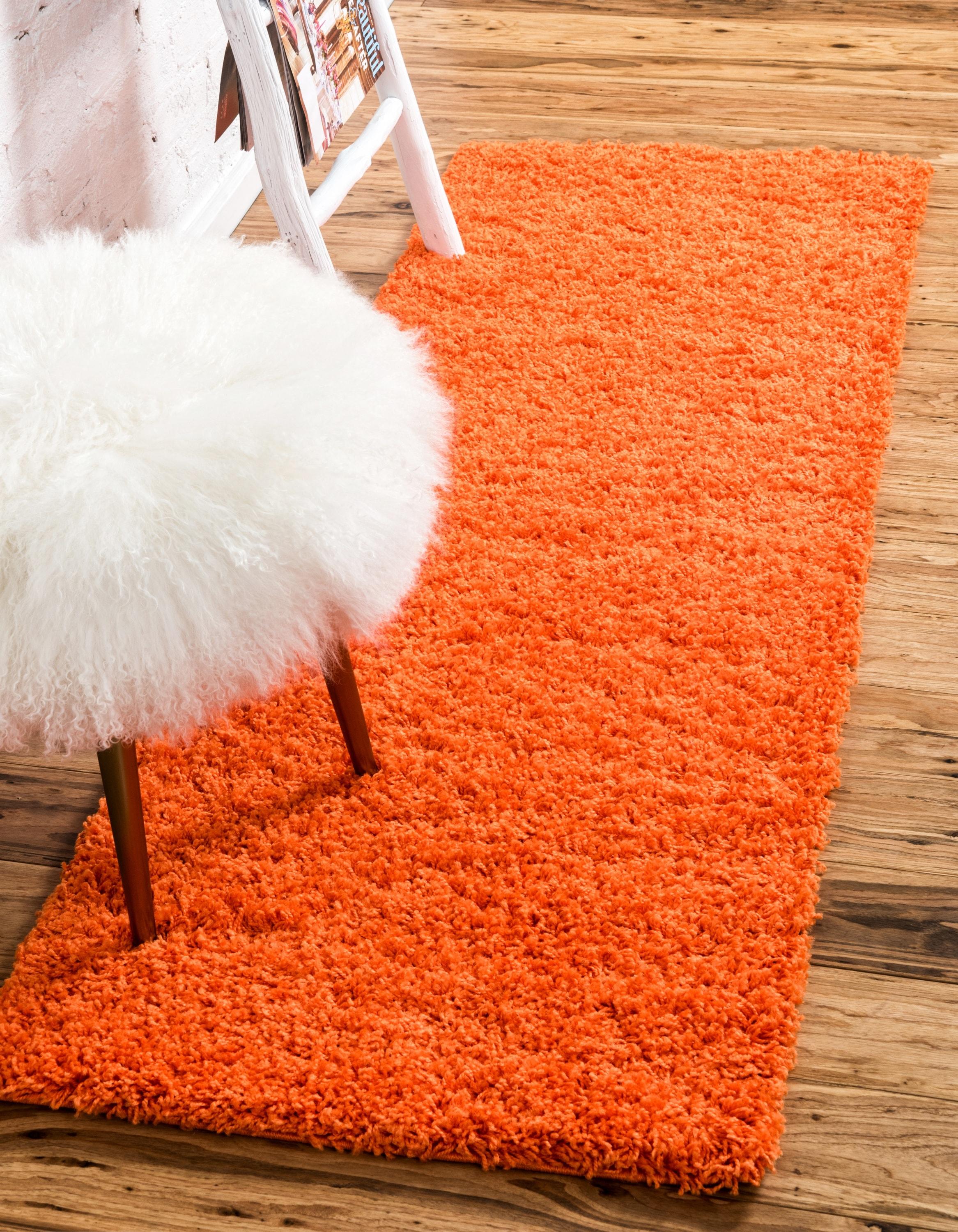 Unique Loom Solid Shag 2 x 6 (ft) Loomed Polypropylene Tiger Orange Rectangular Indoor Solid Runner rug