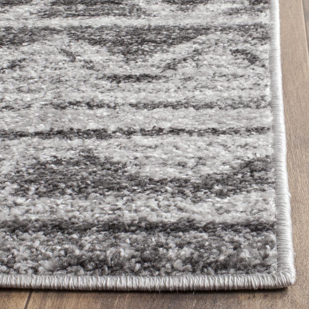 Adirondack ADR119 Machine Made Indoor Area Rug - Ivory/Charcoal - 6'x6' - Safavieh