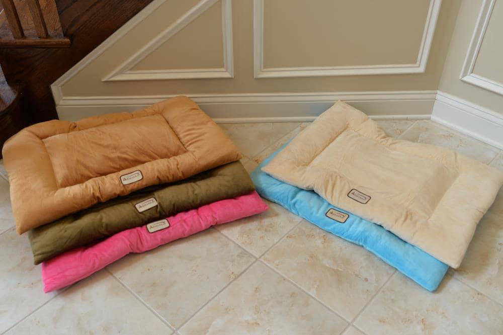 Armarkat Velvet Pet Bed
